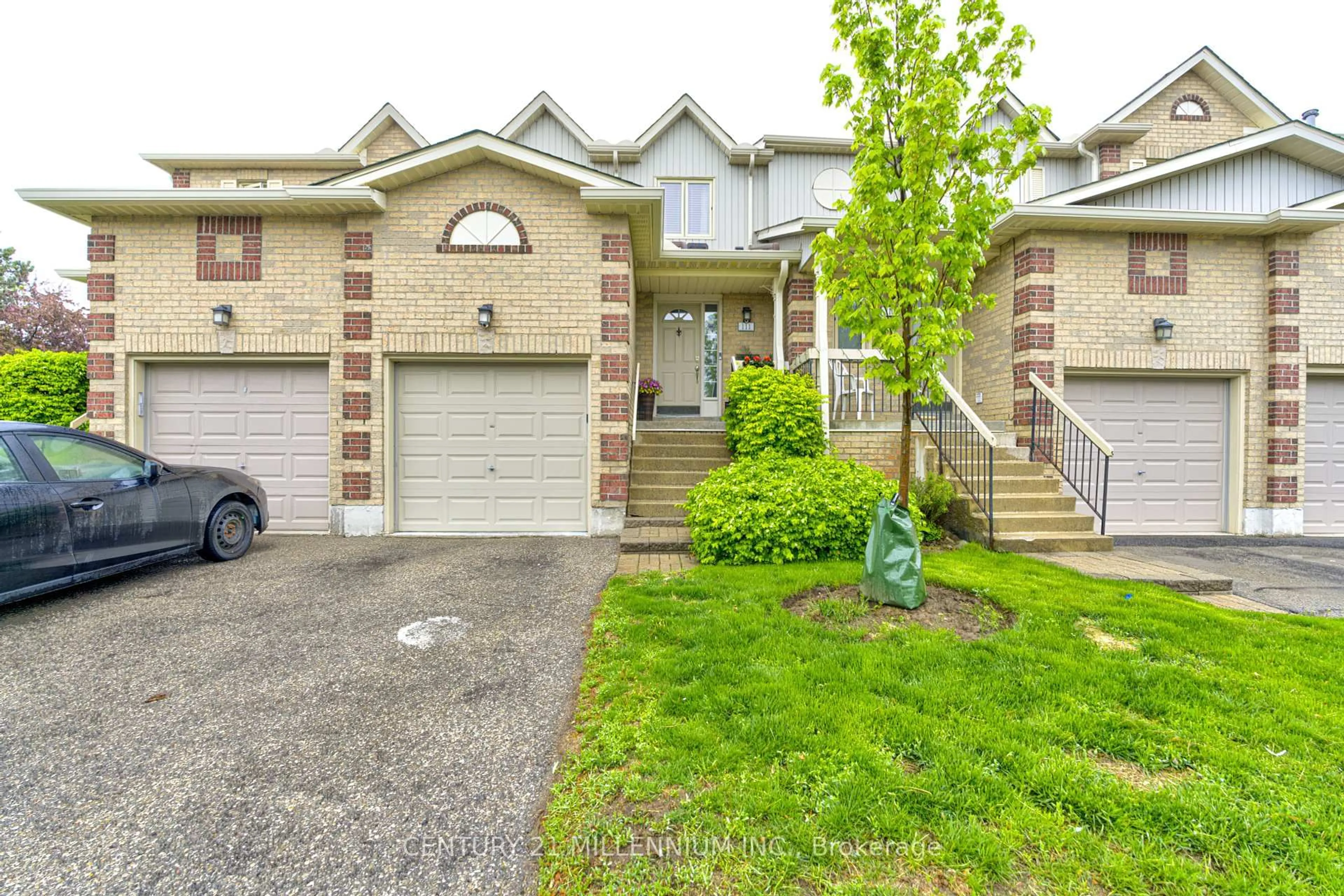 Unknown for 302 College Ave #111, Guelph Ontario N1G 4T6