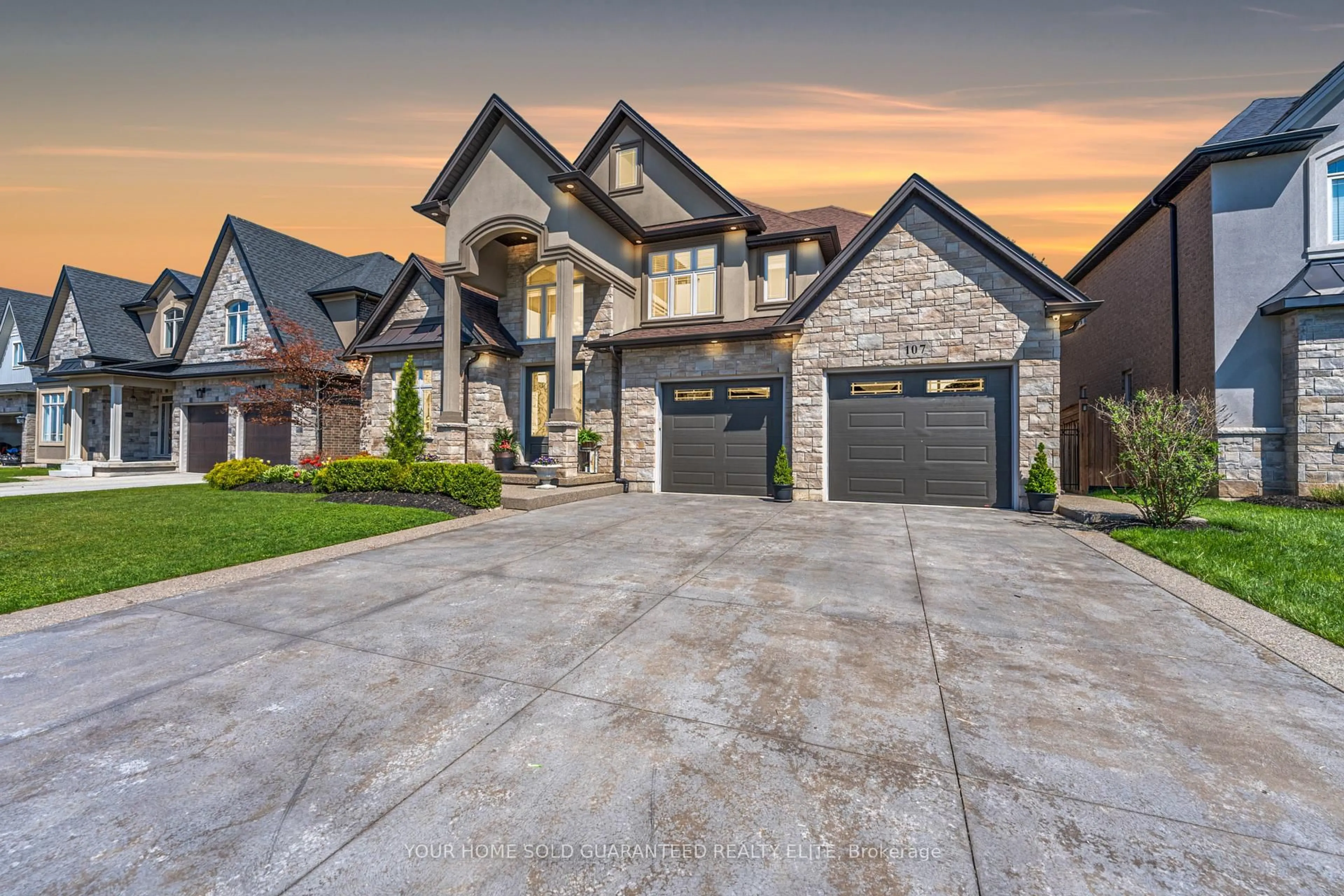 Home with brick exterior material, street for 107 Lampman Dr, Grimsby Ontario L3M 0E7