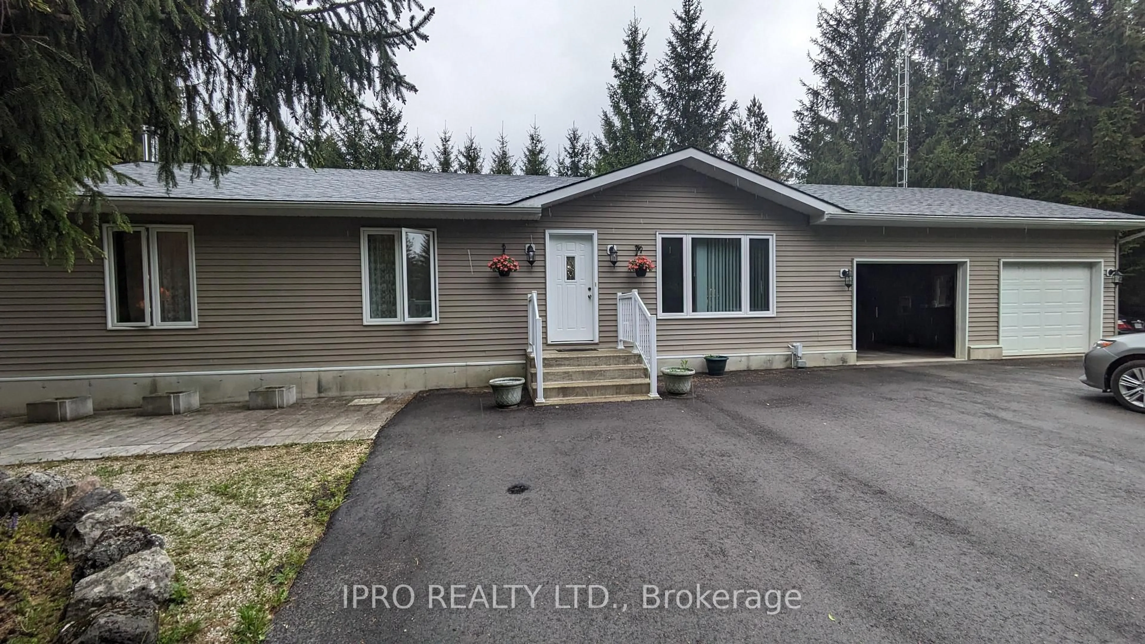 Unknown for 604102 Sideroad 60 N/A, Chatsworth Ontario N0H 1C0