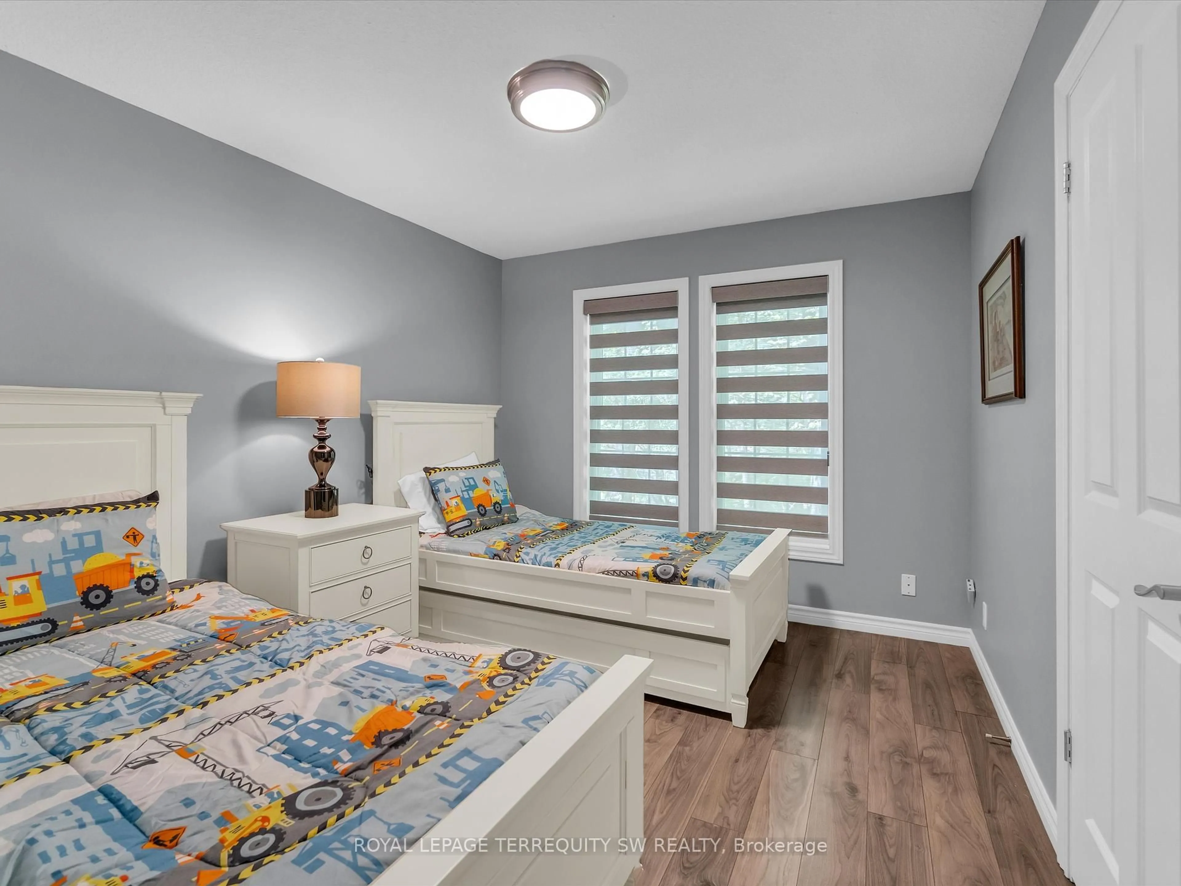 Bedroom with bed, unknown for 2095 Cedar Lane, Bracebridge Ontario P1L 1W9