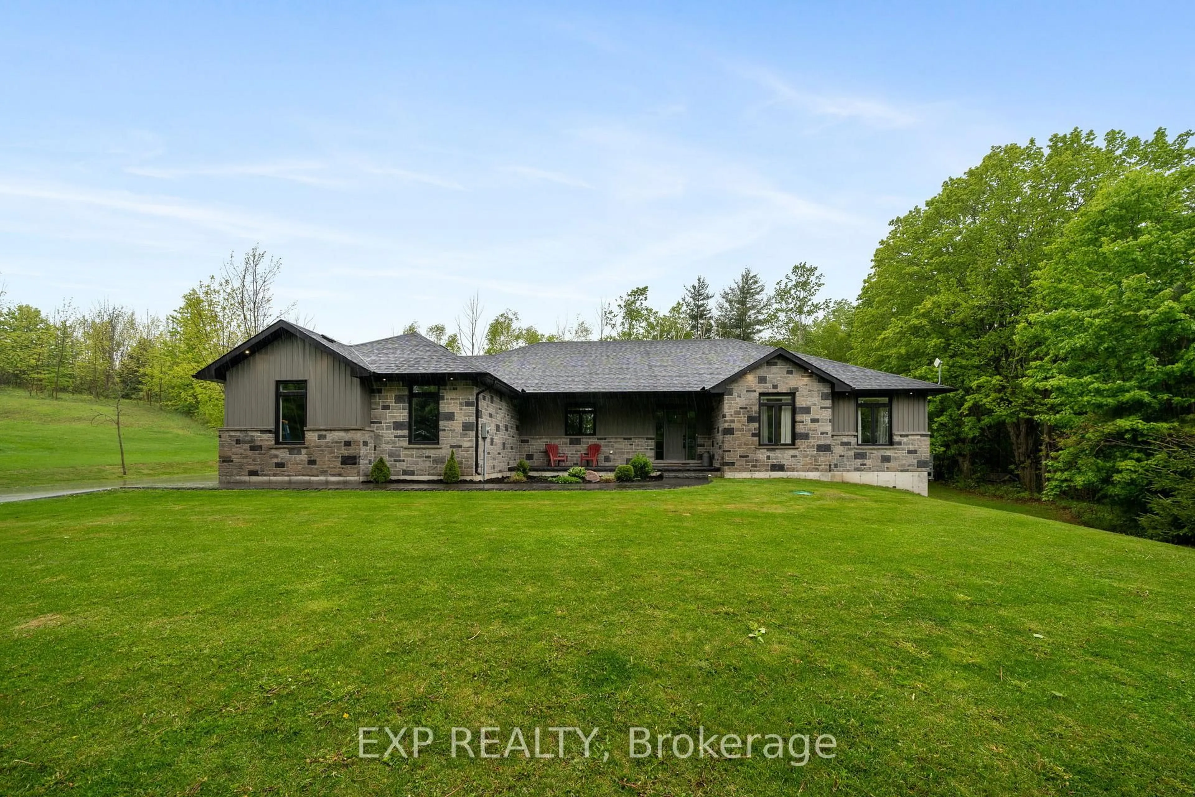 A pic from outside/outdoor area/front of a property/back of a property/a pic from drone, building for 386 Old Shelter Valley Rd, Cramahe Ontario K0K 2G0