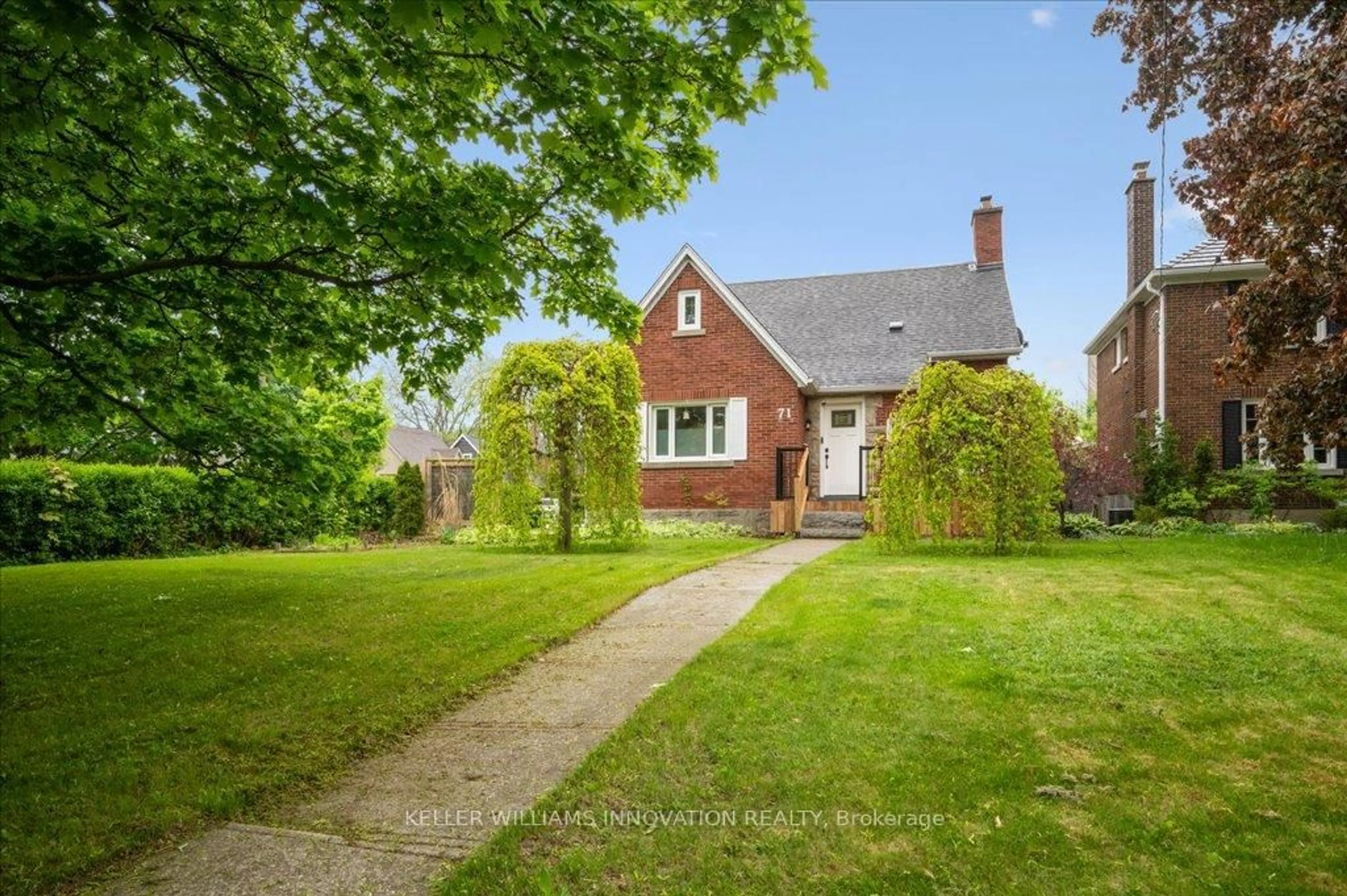 Home with brick exterior material, street for 71 Union St, Waterloo Ontario N2J 1B9