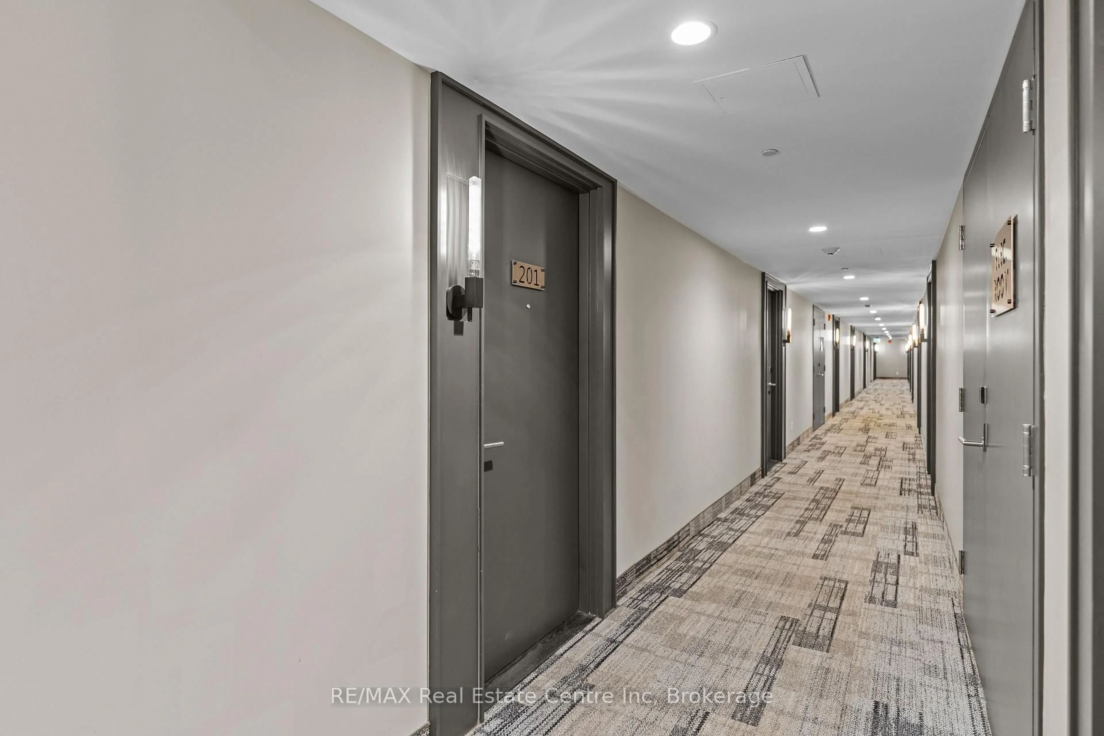 Indoor foyer for 63 Arthur St #201, Guelph Ontario N1H 4C1