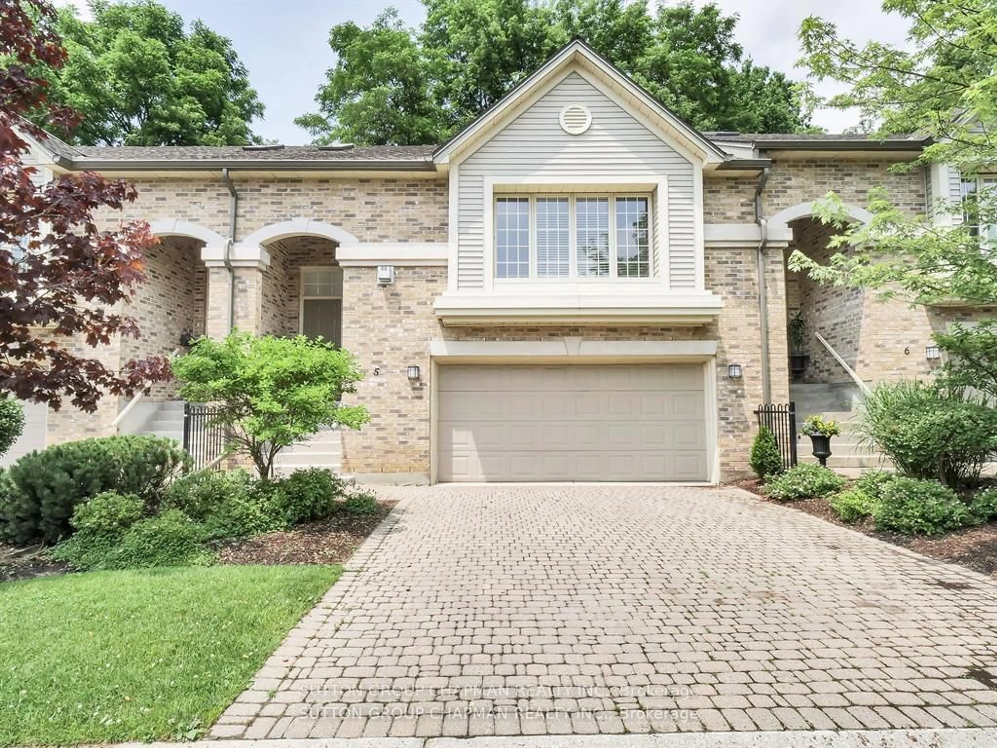 Home with brick exterior material, street for 519 Riverside Dr #5, London North Ontario N6H 5J3