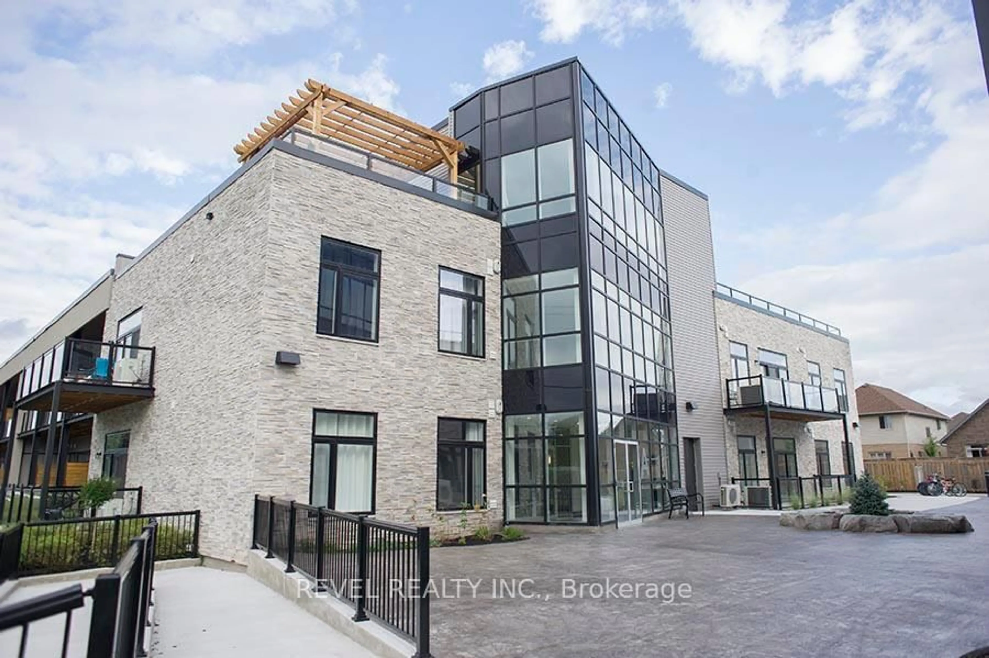 Unknown for 85A Morrell St #209, Brantford Ontario N3T 4J6