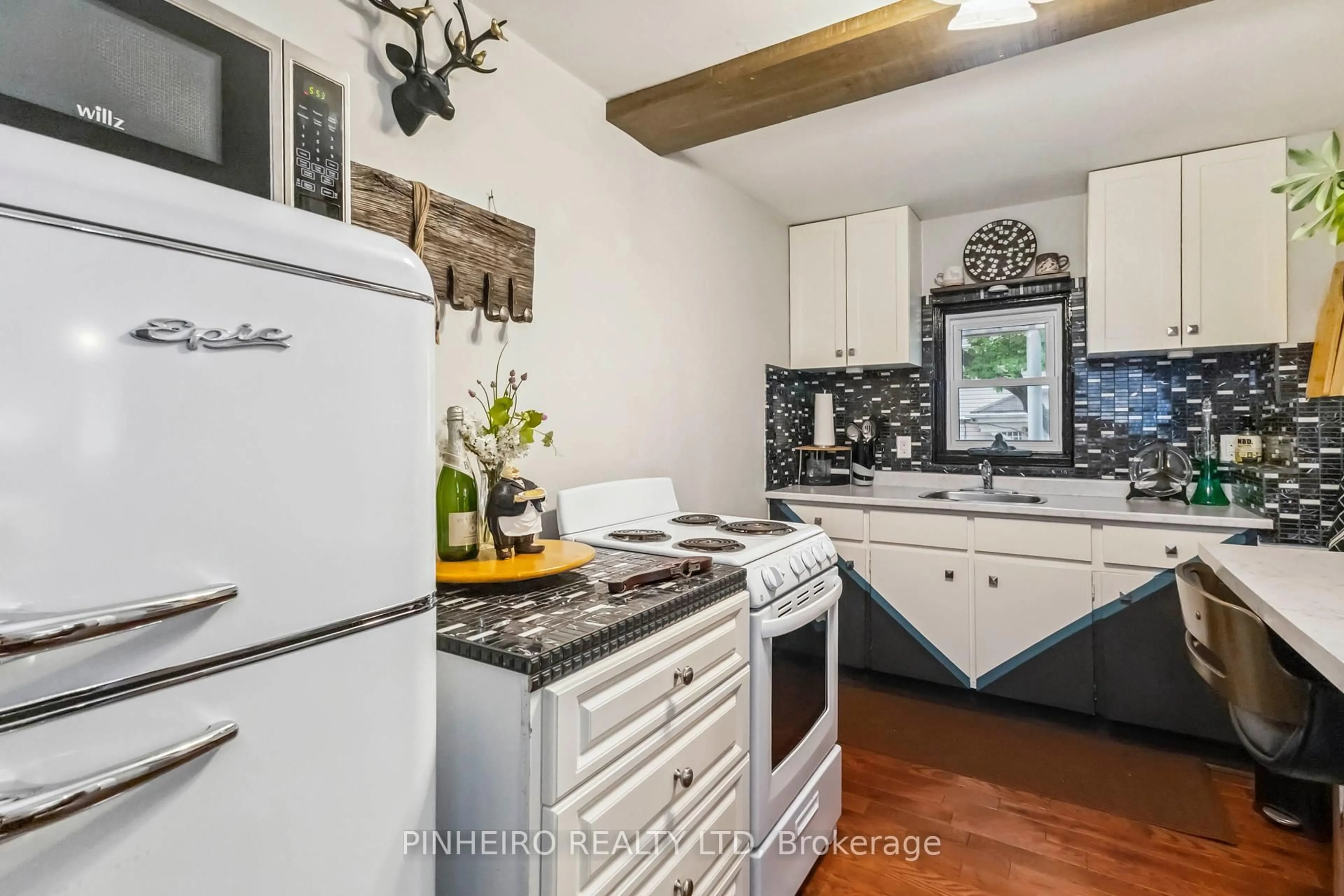 Standard kitchen, ceramic/tile floor for 10 McClary Ave, London South Ontario N6C 1P7