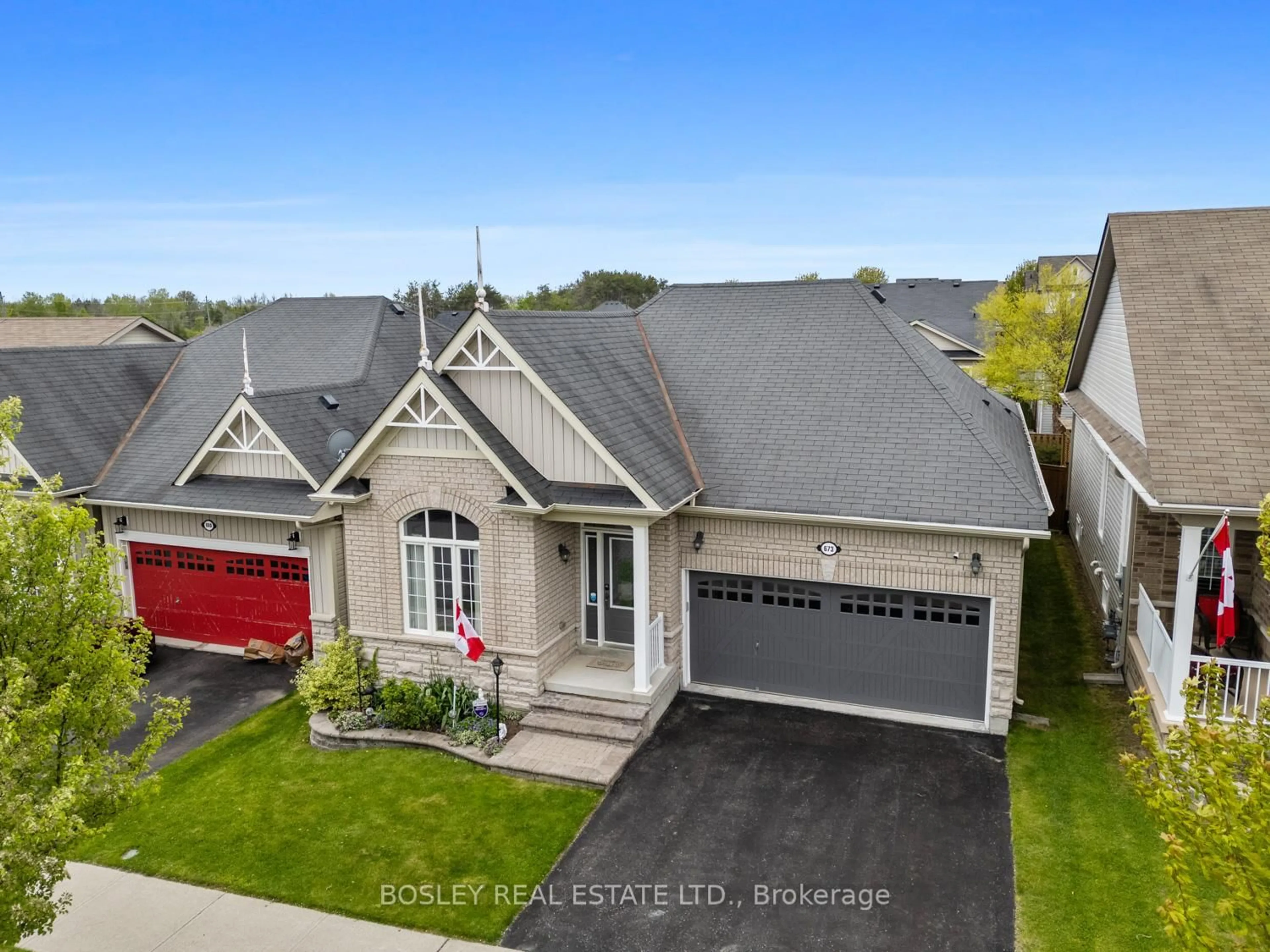 A pic from outside/outdoor area/front of a property/back of a property/a pic from drone, street for 673 Prince of Wales Dr, Cobourg Ontario K9A 0C9