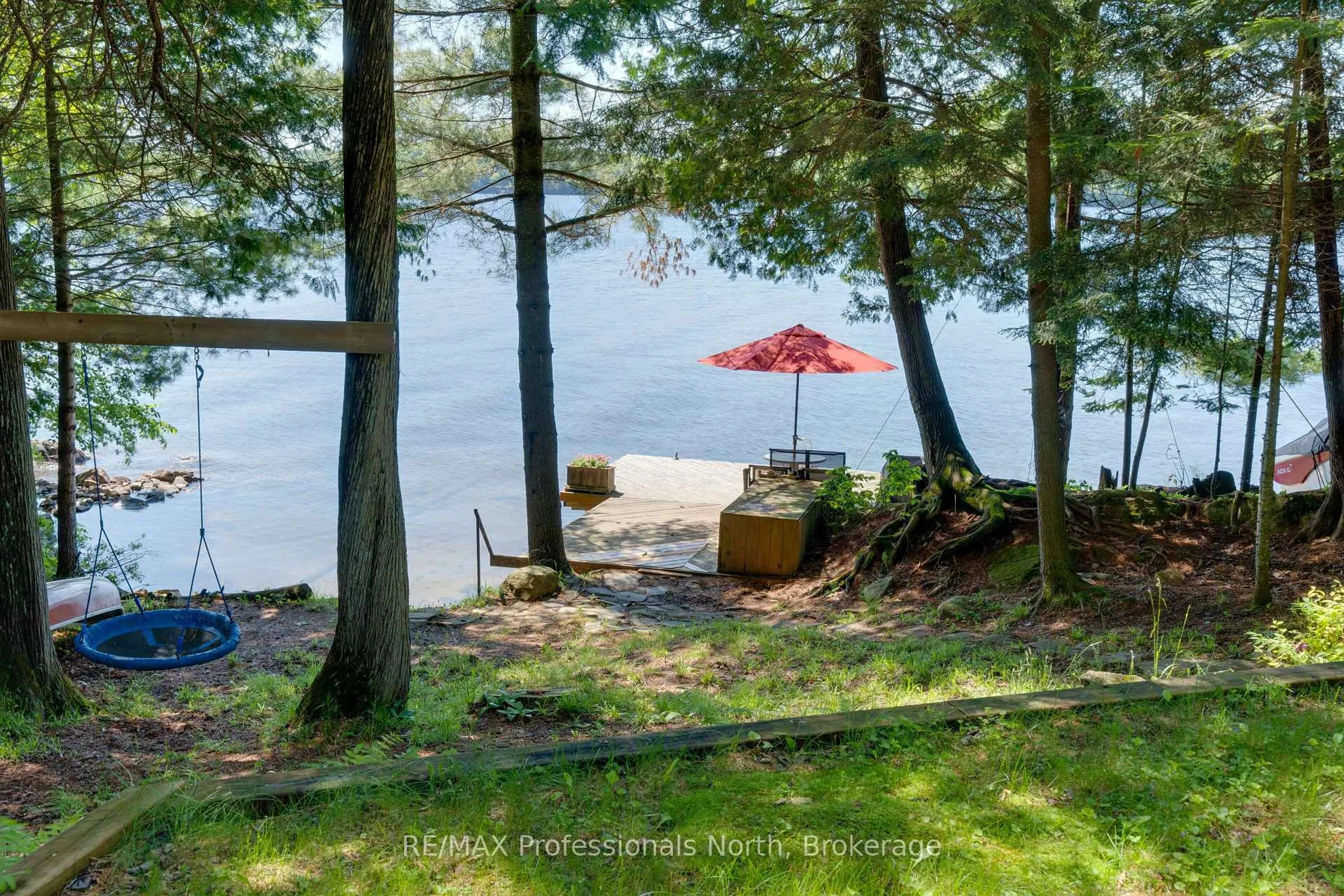 Patio, water/lake/river/ocean view for 1014 REID Lane, Lake of Bays Ontario P0A 1H0