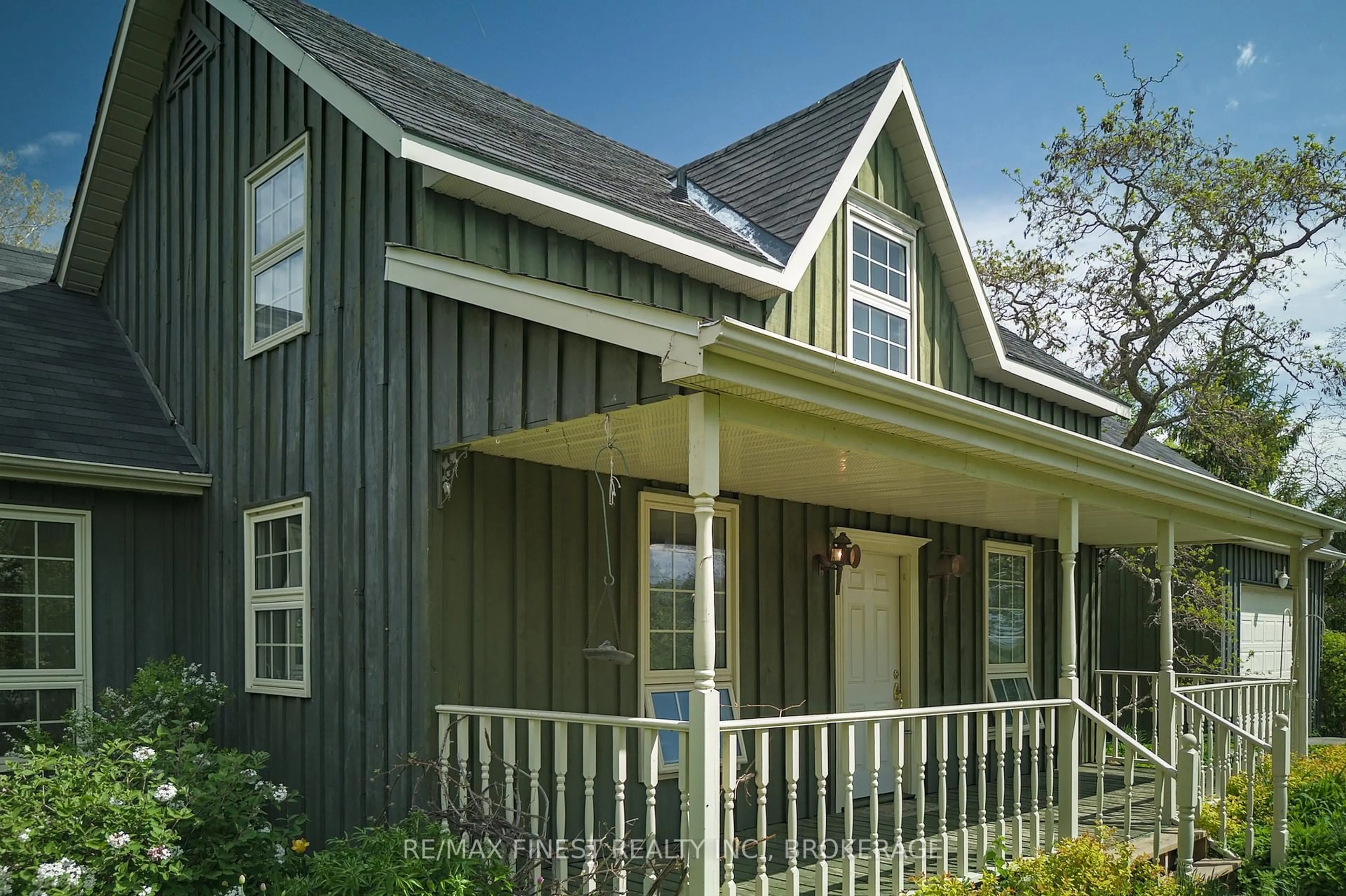 Home with vinyl exterior material, street for 9910 Front Rd, Stella Ontario K0H 2S0