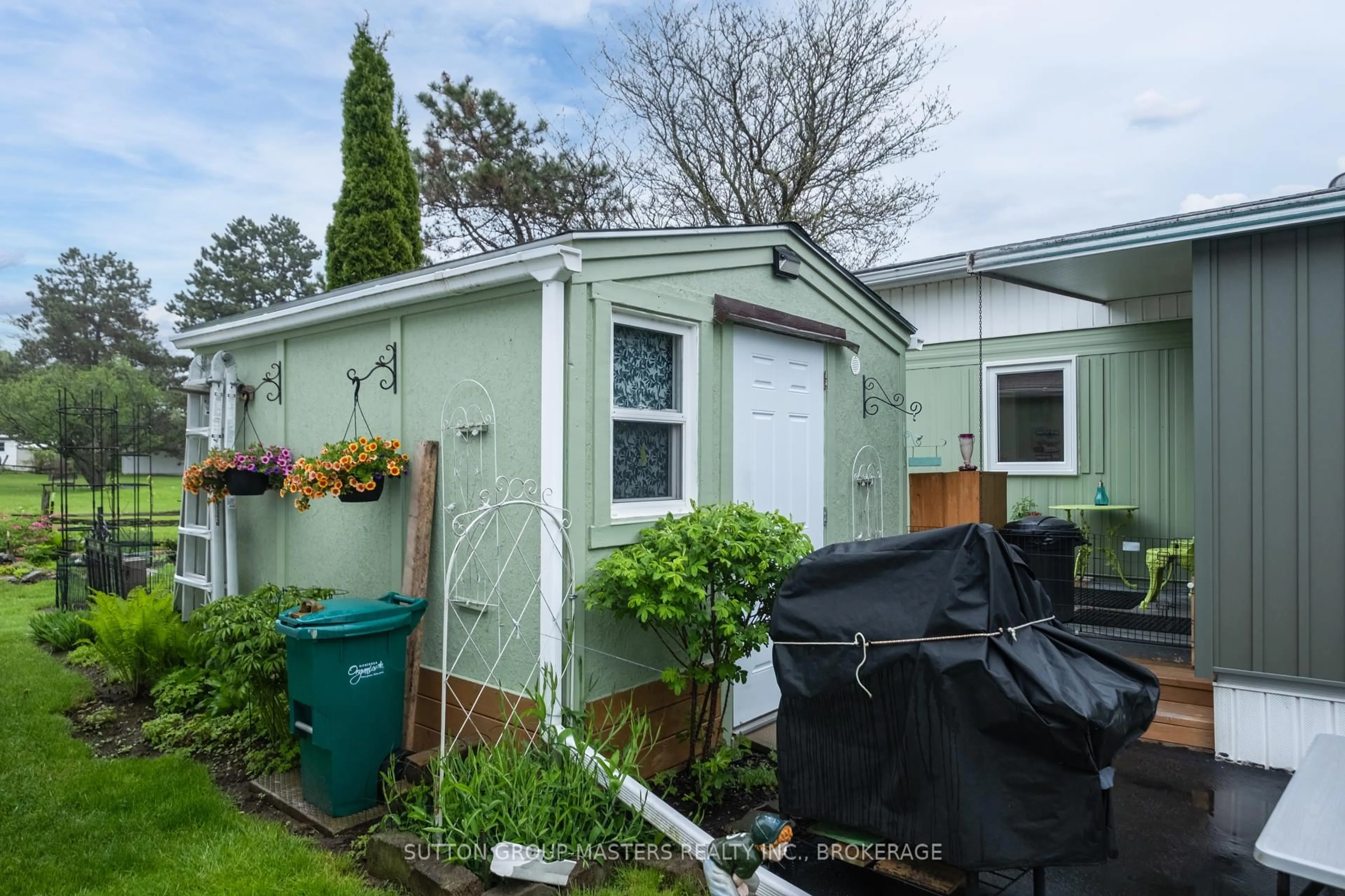 Shed for 7 Wentworth Dr, Kingston Ontario K7K 5E1