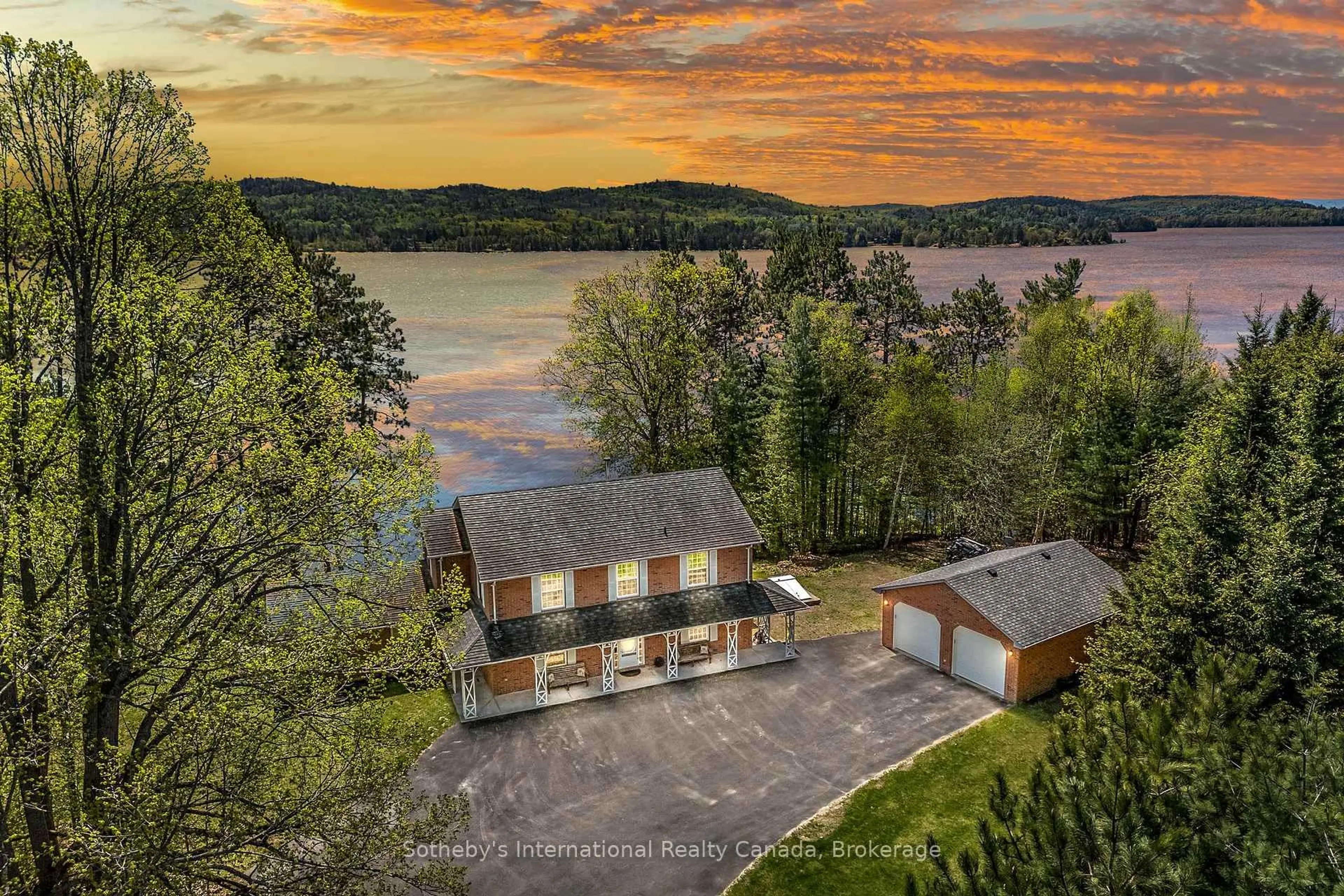 A pic from outside/outdoor area/front of a property/back of a property/a pic from drone, water/lake/river/ocean view for 318 Mask Island Dr, Barry's Bay Ontario K0J 1B0