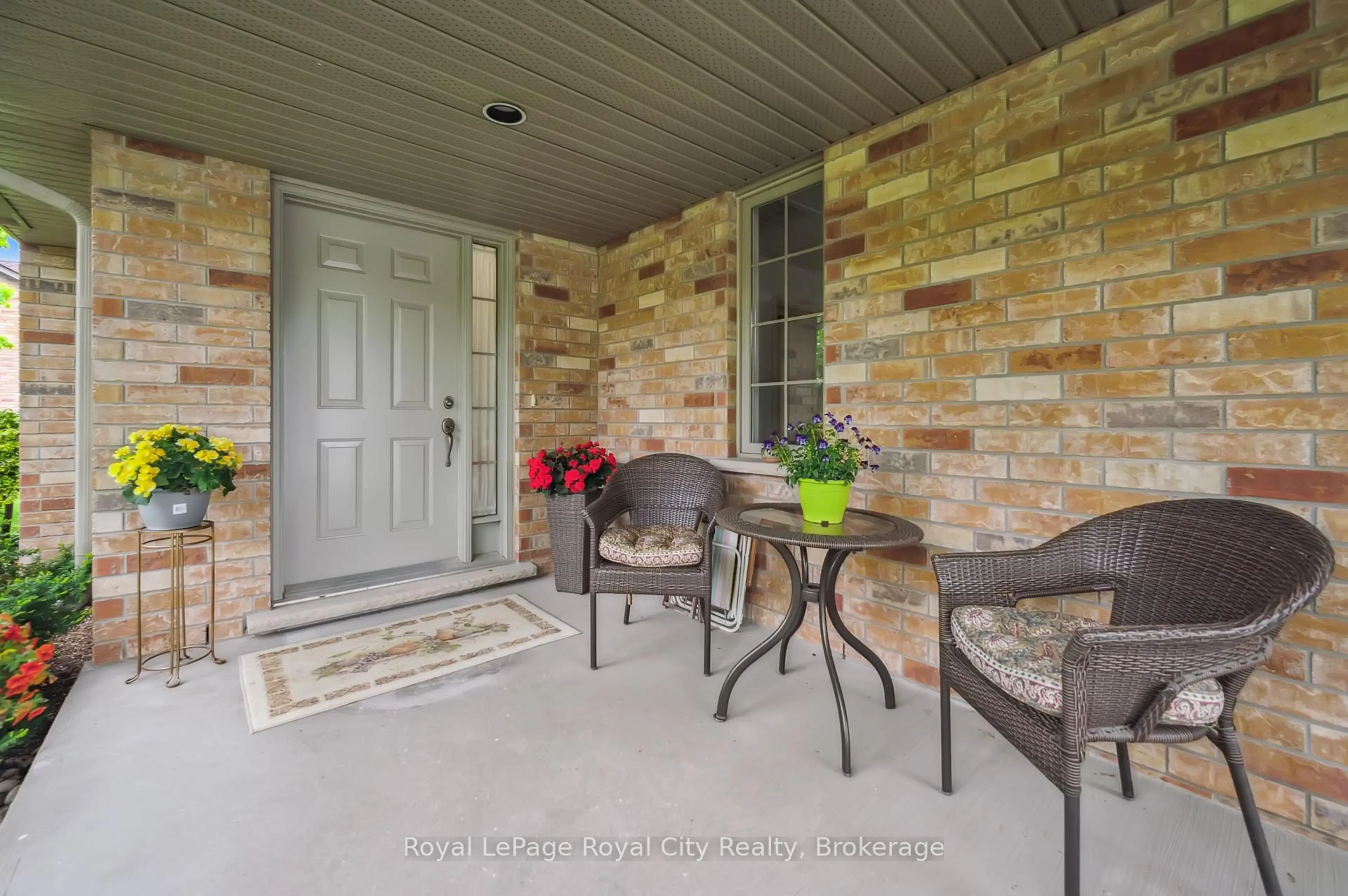 Patio, street for 110 Church St, Centre Wellington Ontario N0B 1S0