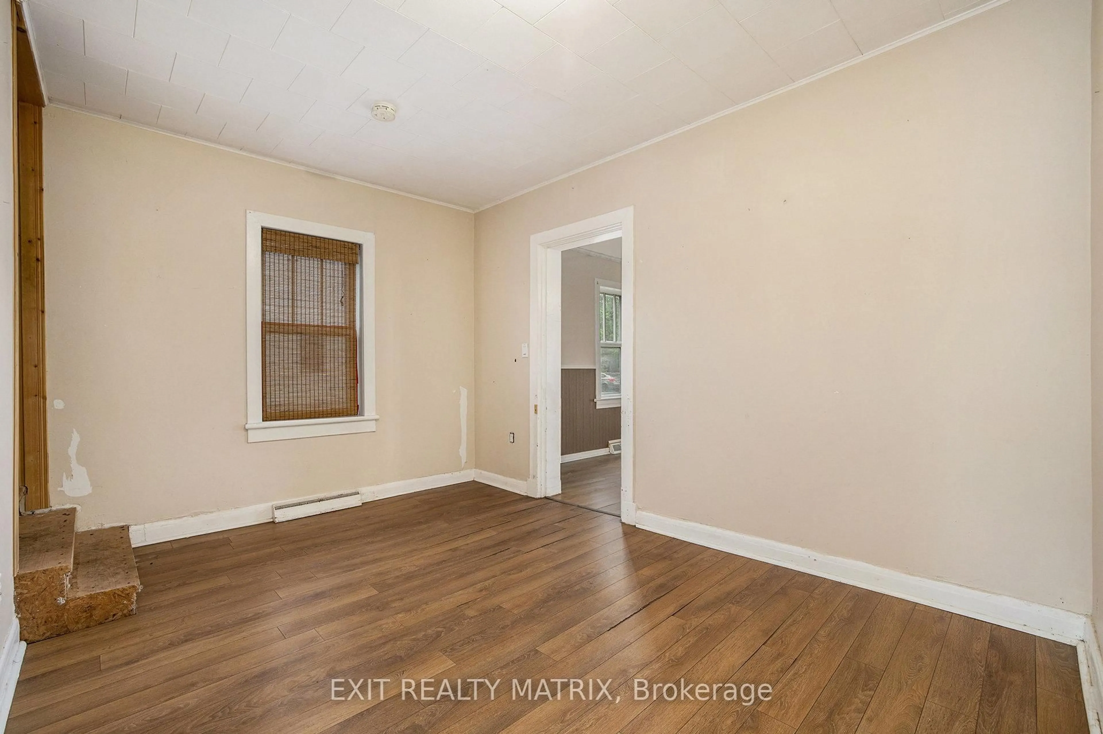 A pic of a room for 757 Principale St, Casselman Ontario K0A 1M0