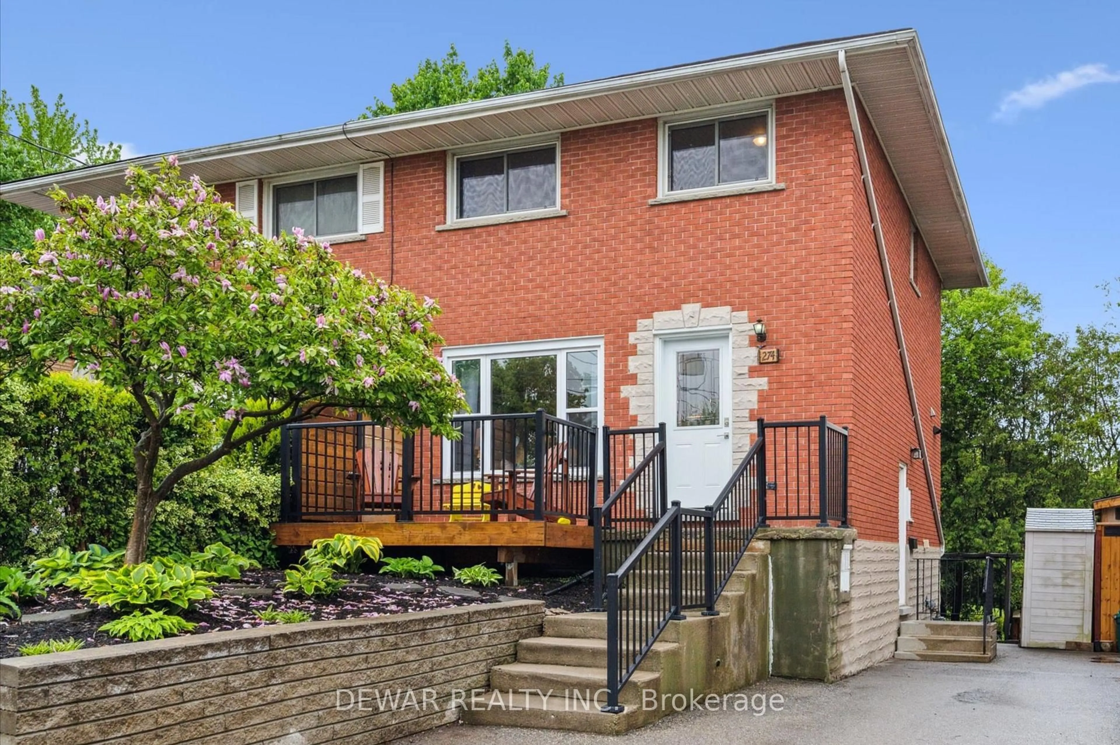 Home with brick exterior material, street for 274 Erb St, Cambridge Ontario N3H 4G3