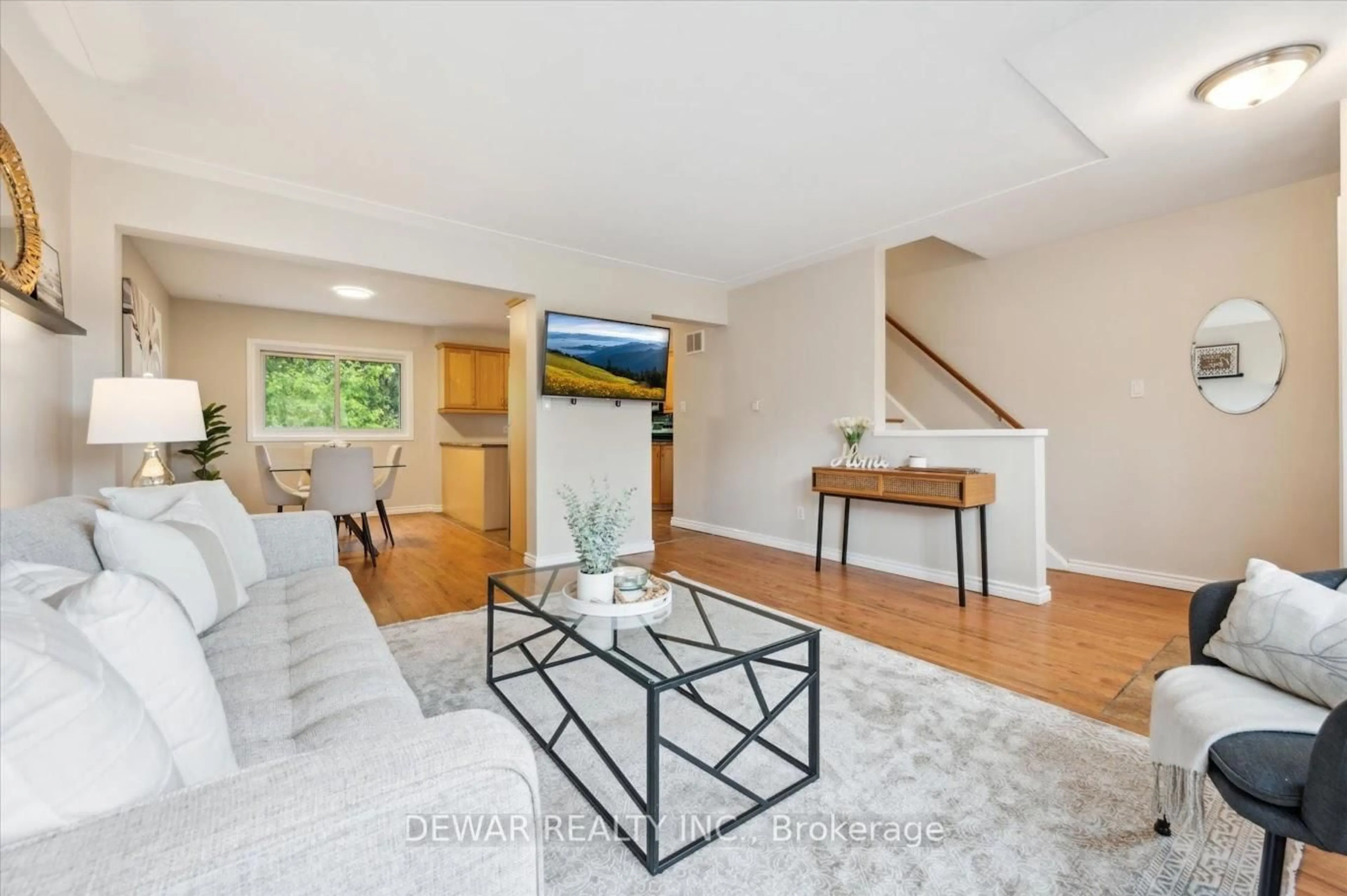 Living room with furniture, unknown for 274 Erb St, Cambridge Ontario N3H 4G3
