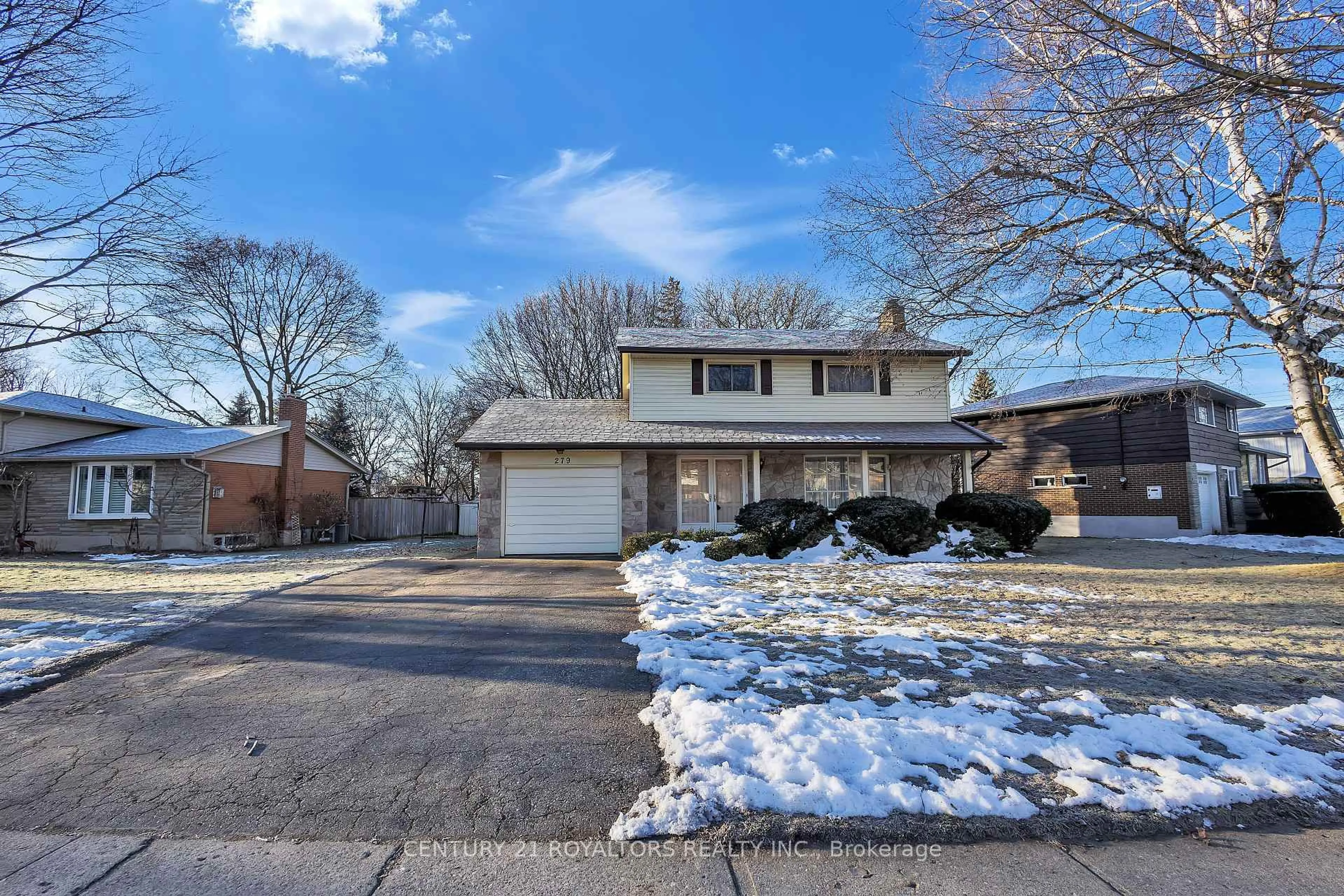 Home with brick exterior material, street for 279 Kenneth Ave, Kitchener Ontario N2A 1W5
