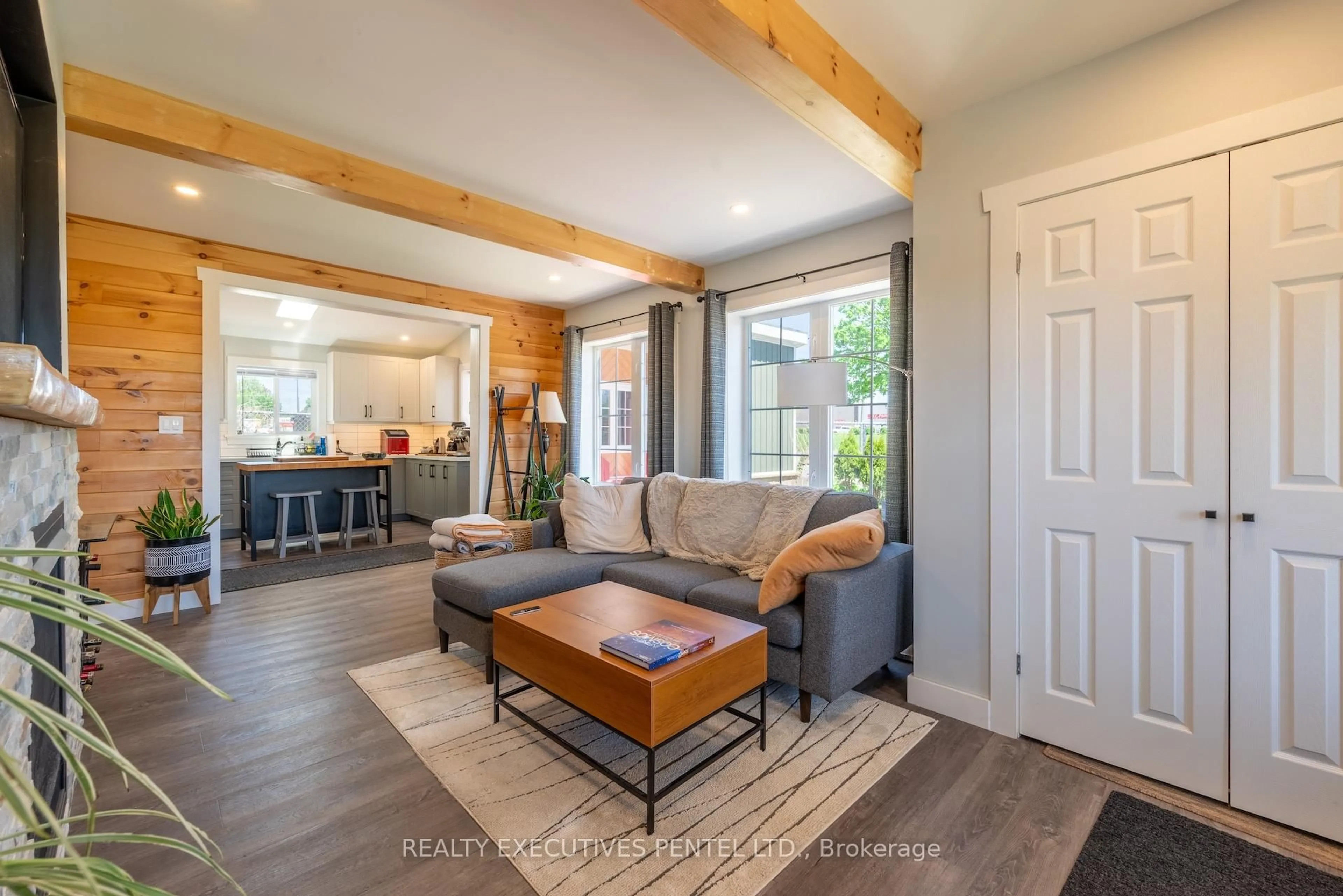 Living room with furniture, unknown for 12 Station St, Cobourg Ontario K9A 1Z3