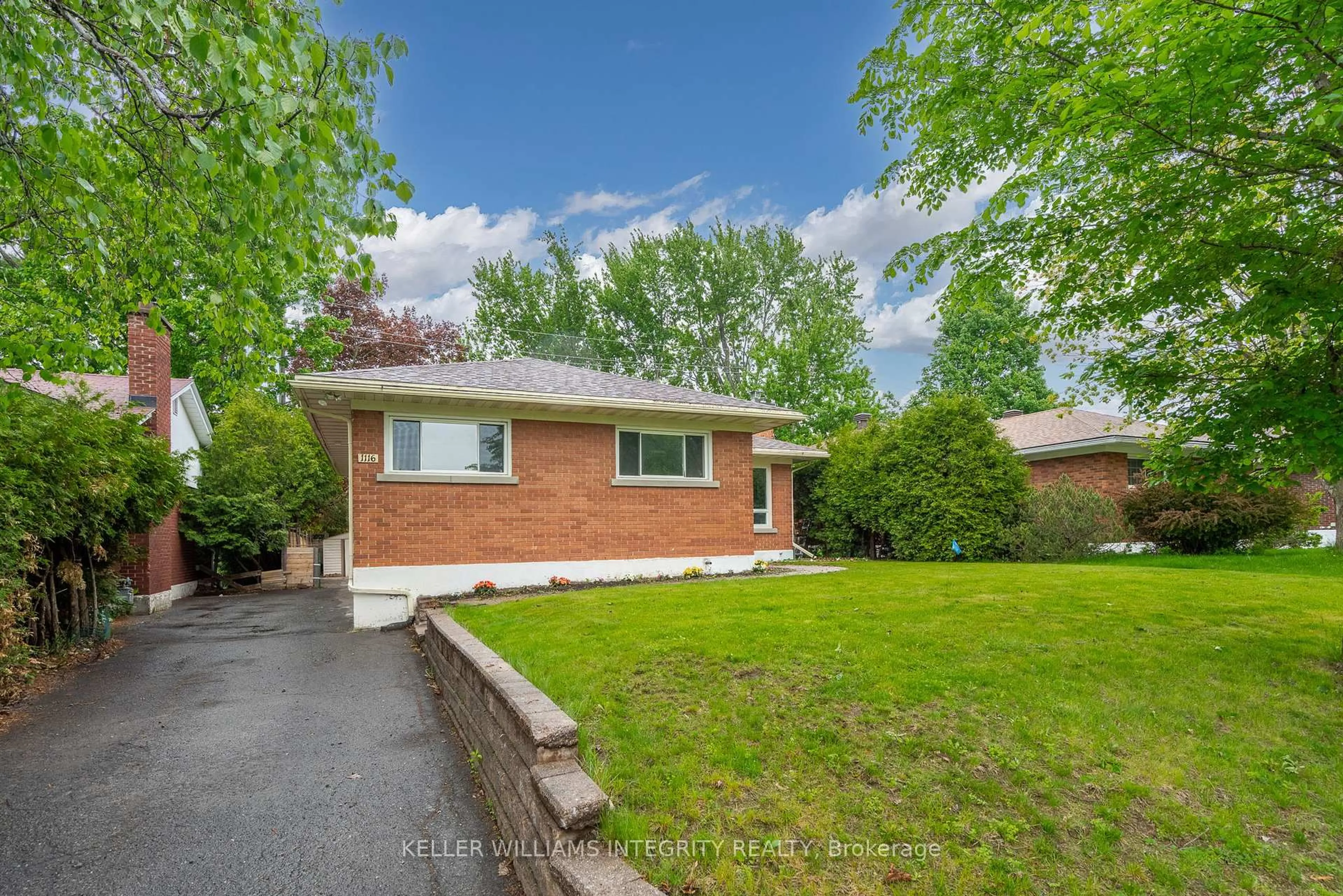 Home with brick exterior material, street for 1116 Cline Cres, Ottawa Ontario K2C 2P2