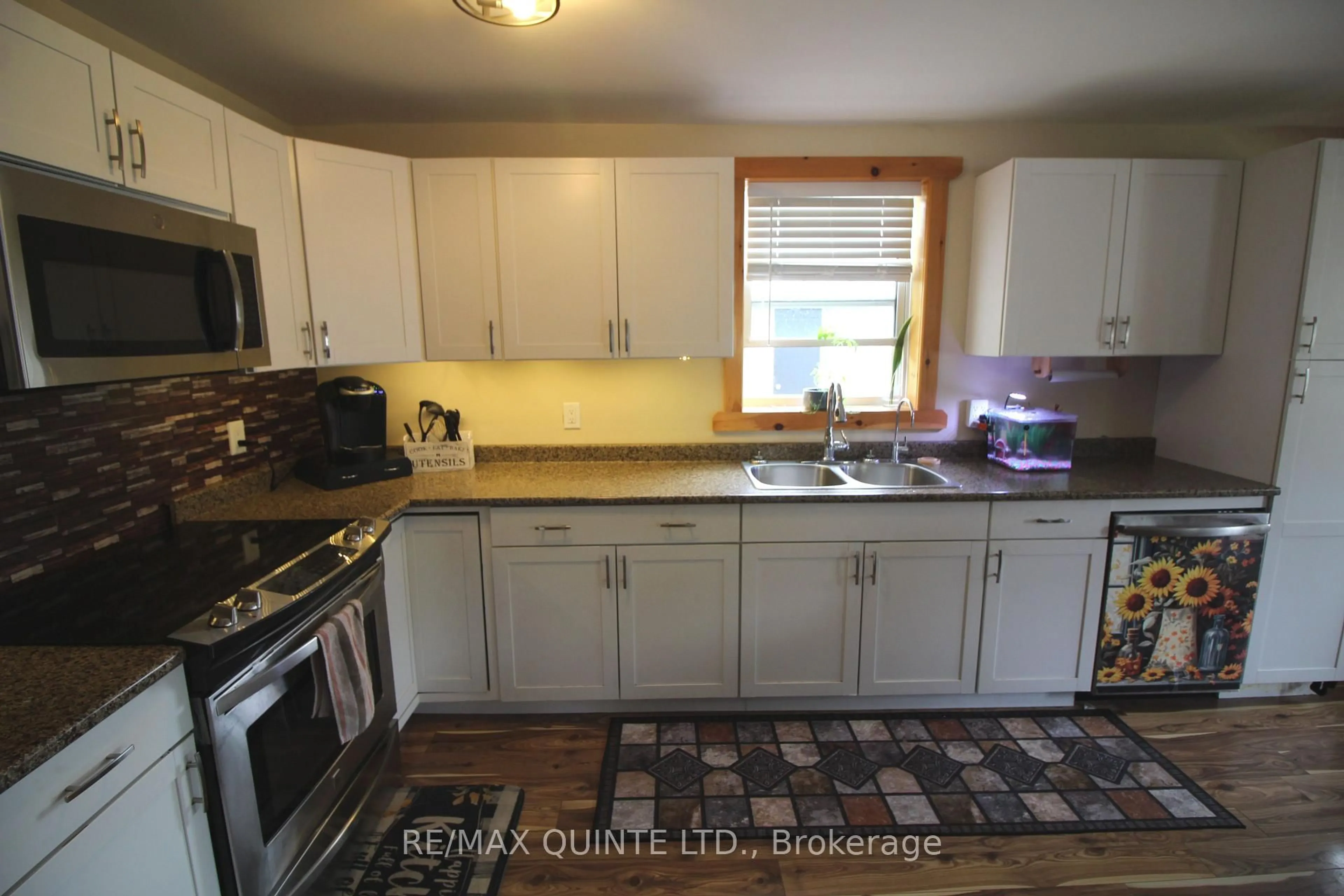 Standard kitchen, unknown for 3524 Flinton Rd, Kaladar Ontario K0H 1P0