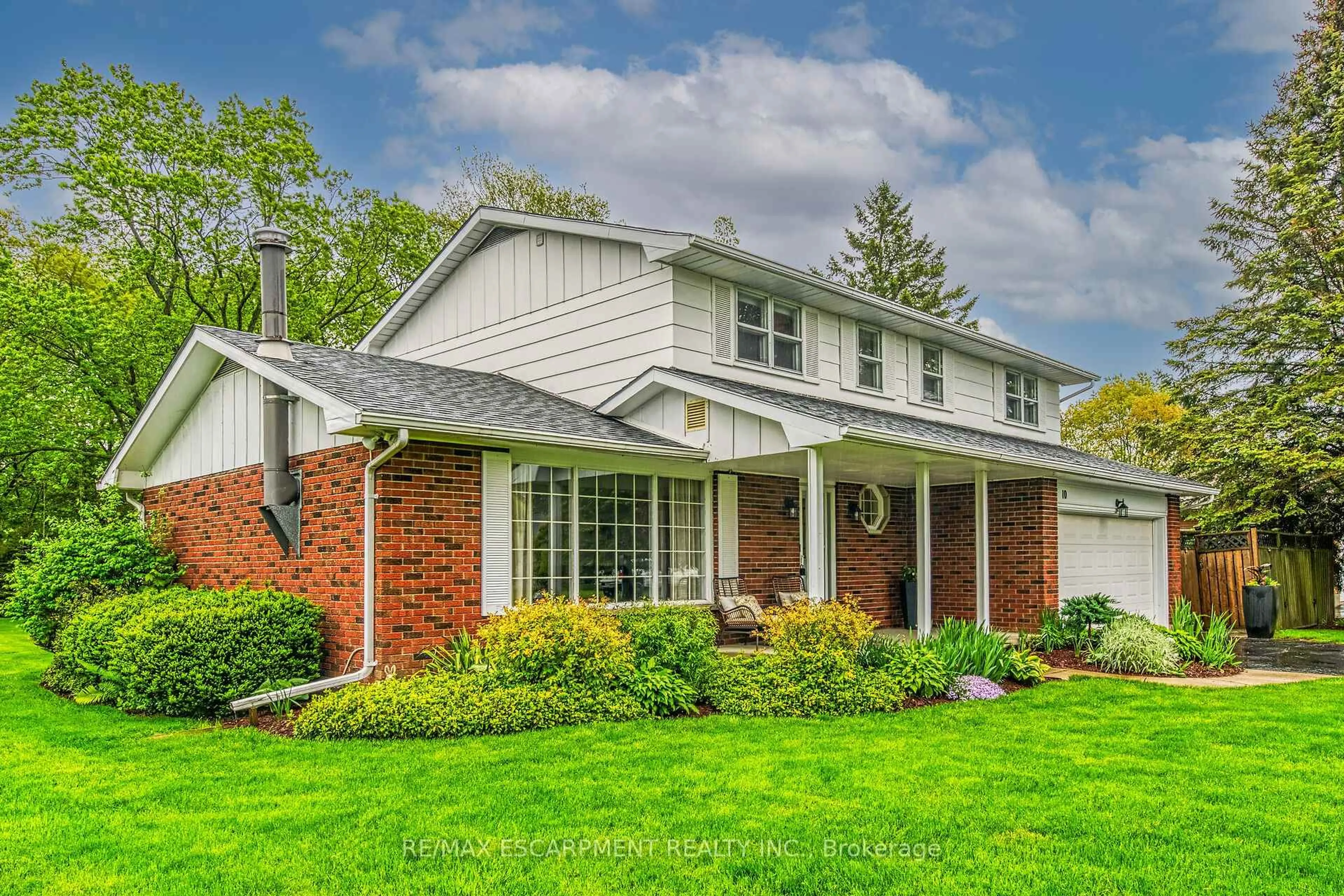 Home with brick exterior material, street for 10 Emily St, Norfolk Ontario N0A 1N6
