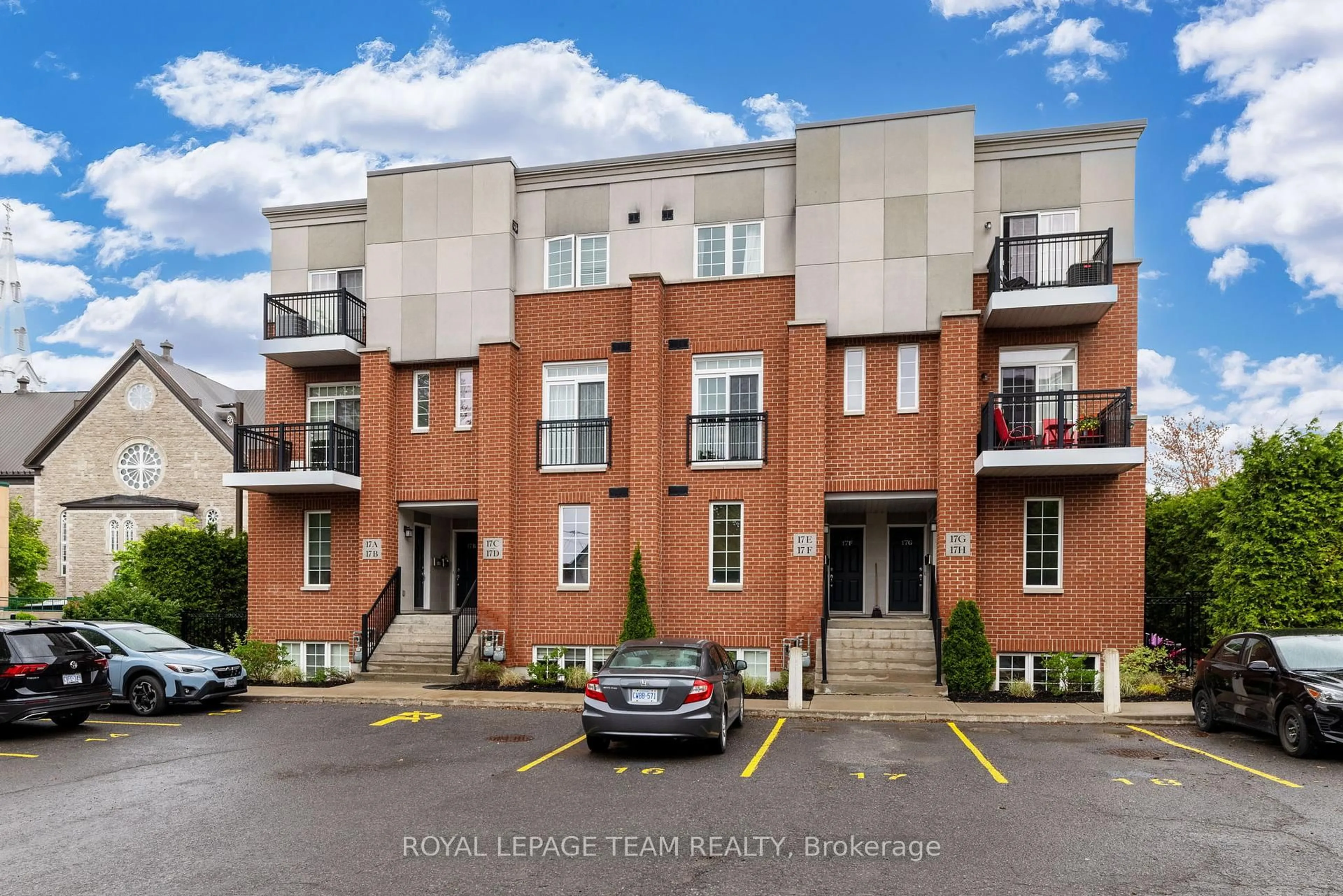 Home with brick exterior material, street for 17 Melrose Ave #H, Ottawa Ontario K1Y 1T8