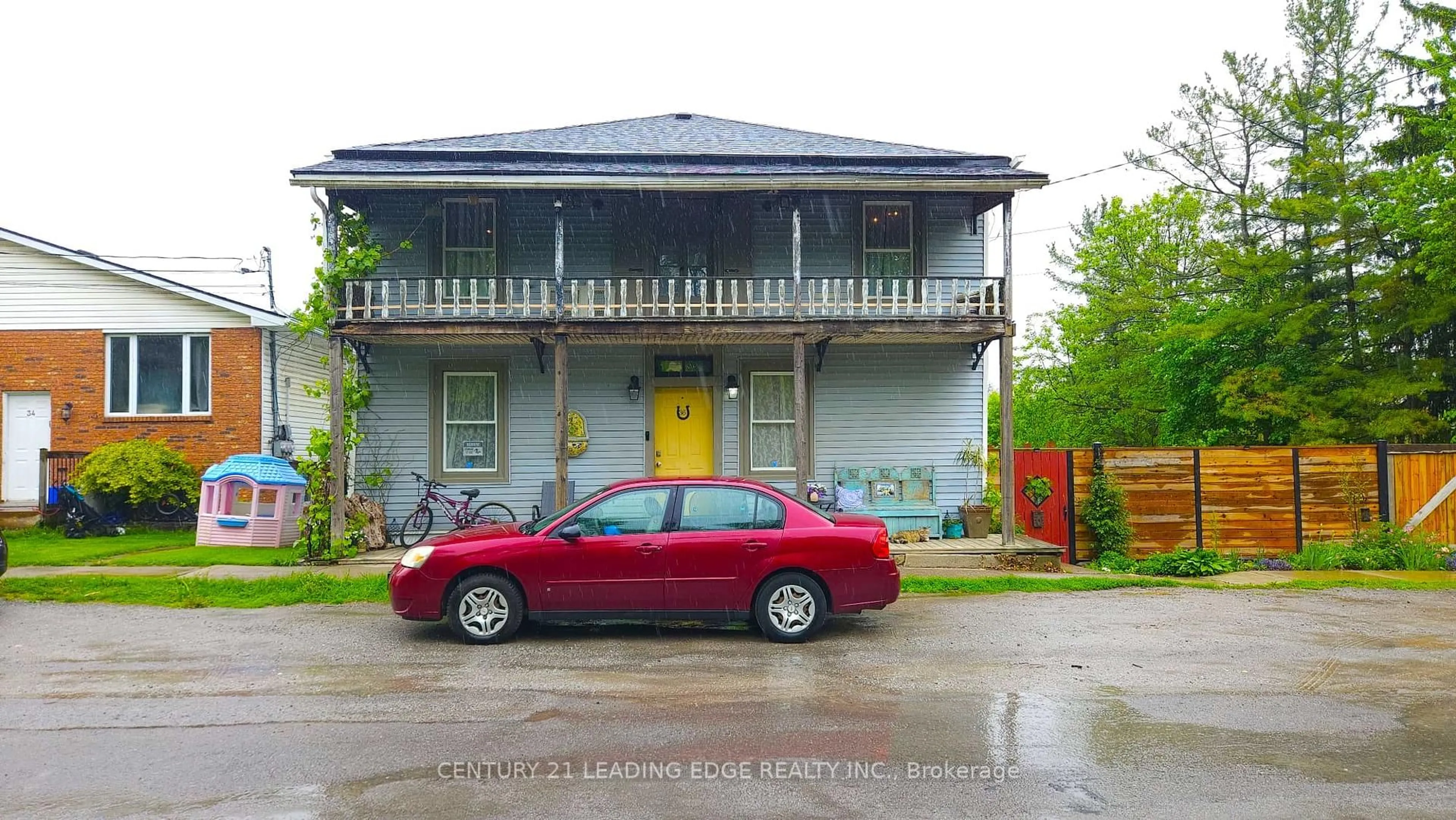 Unknown for 36 River St, Thorold Ontario L0S 1K0