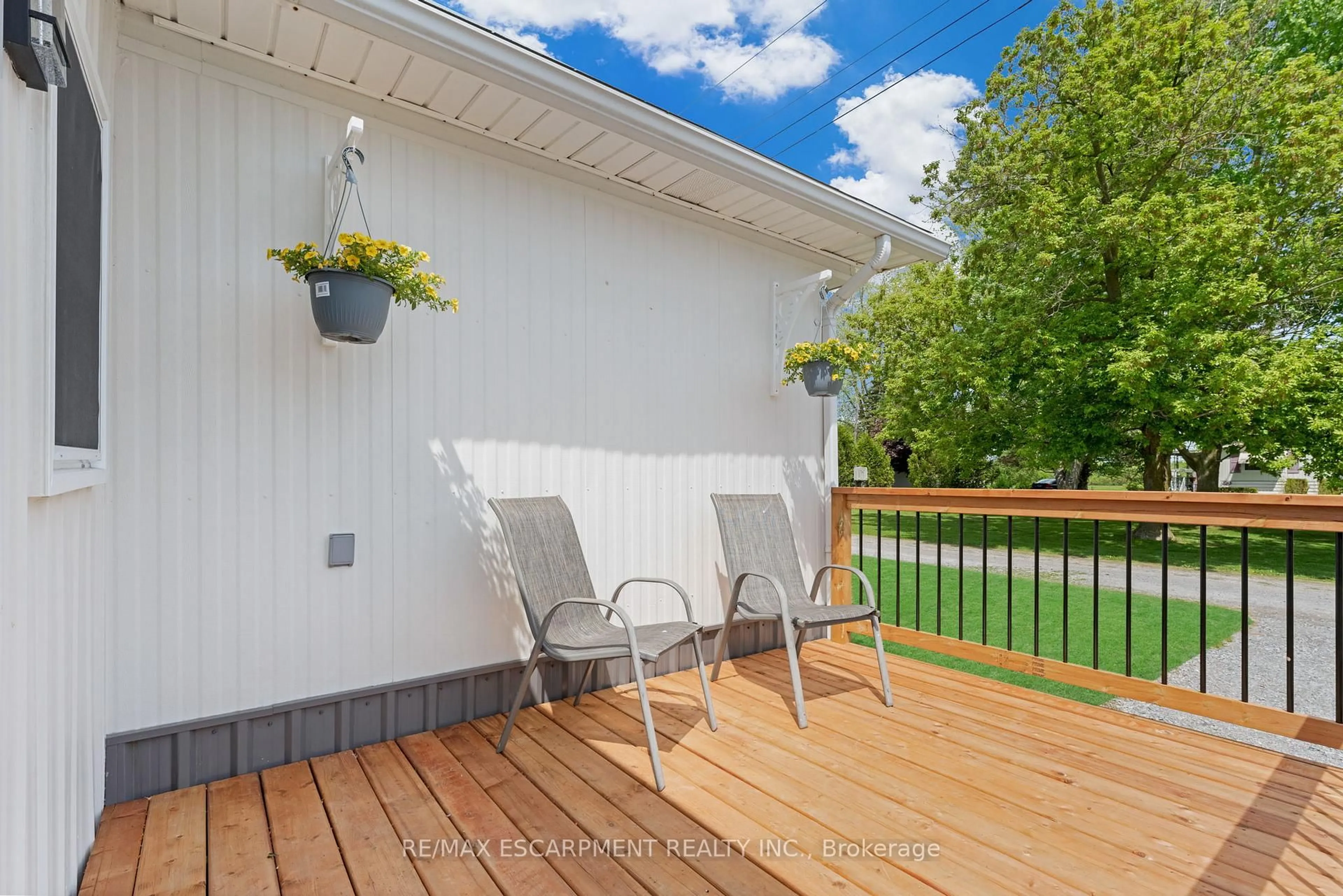 Patio, water/lake/river/ocean view for 43969 HIGHWAY 3 N/A #16, Wainfleet Ontario L0S 1V0
