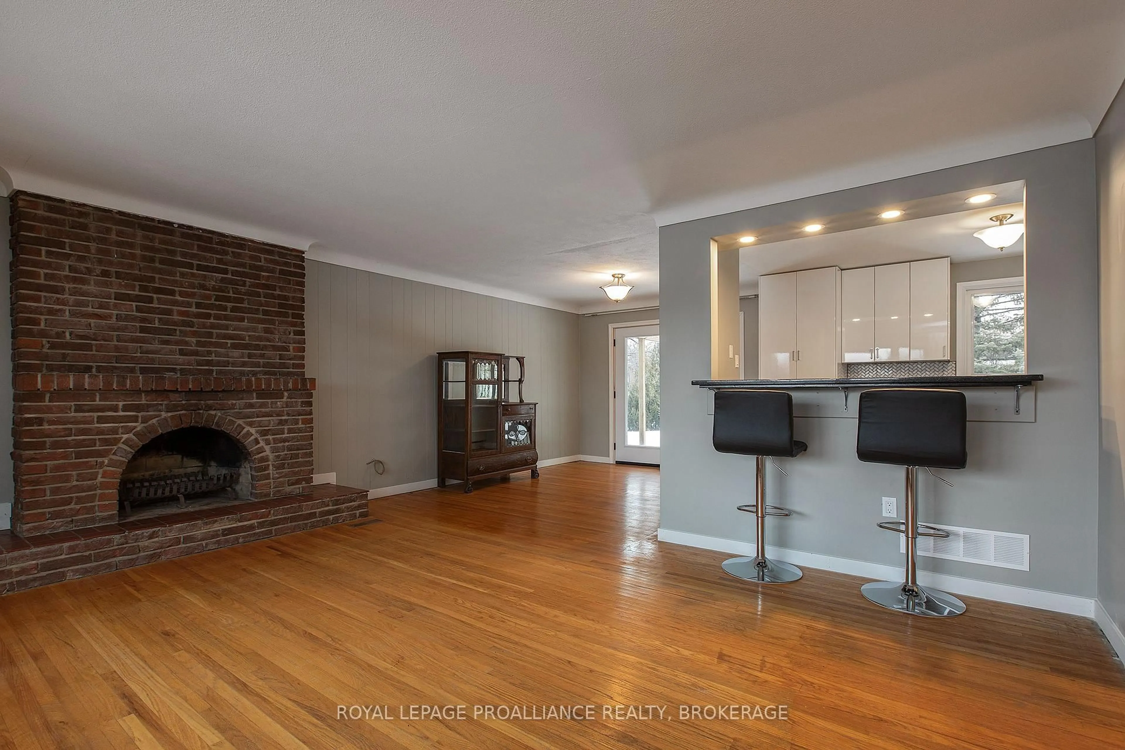 Living room with furniture, unknown for 247 Norman Rogers Dr, Kingston Ontario K7M 2R5