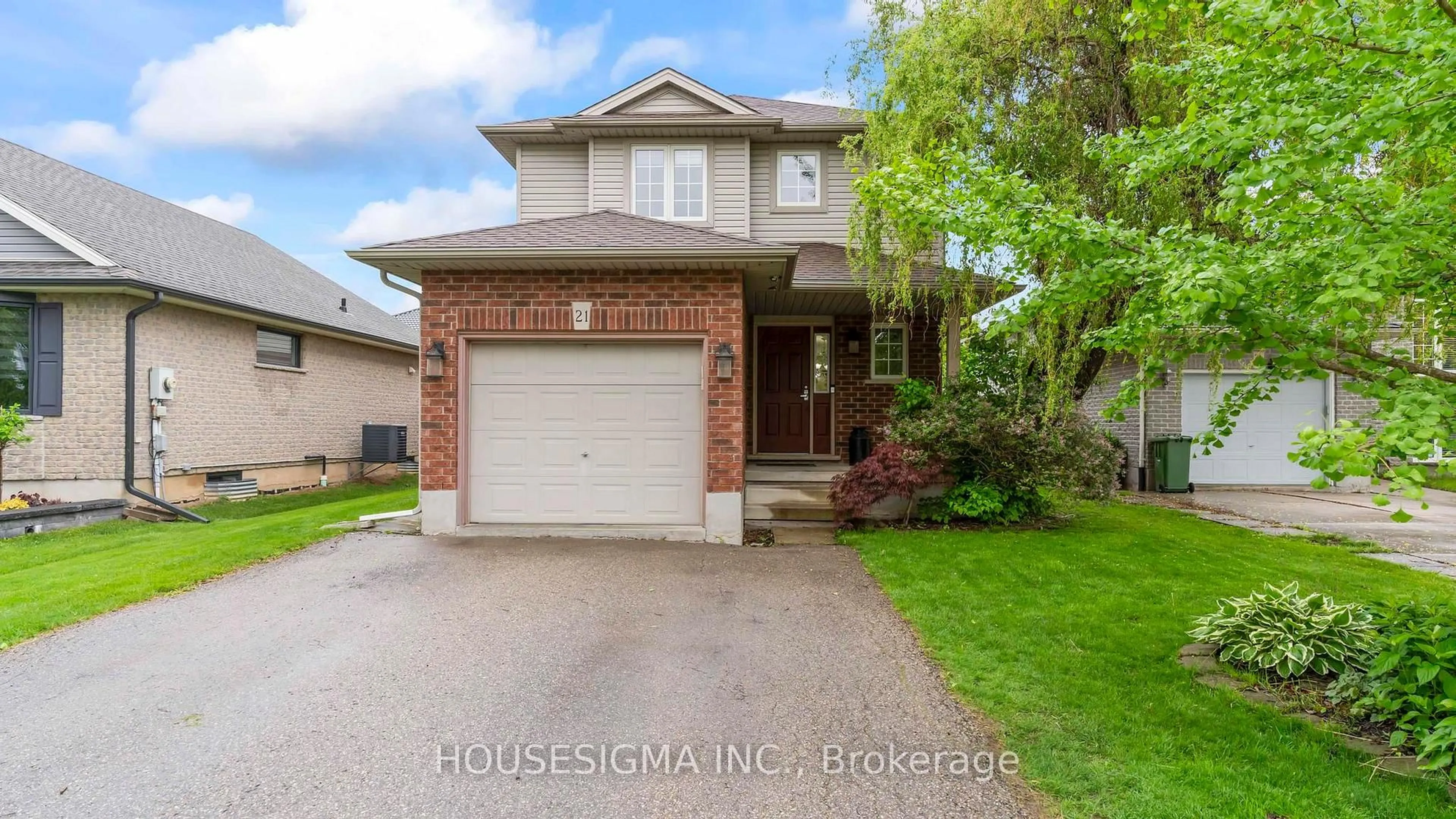 Home with brick exterior material, street for 21 Goldenrod Crt, St. Thomas Ontario N5P 4M7