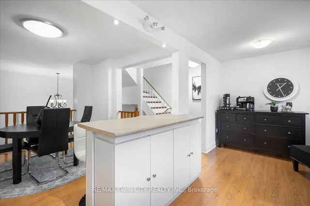 Additional property image - 51 Paulander Dr Unit 101