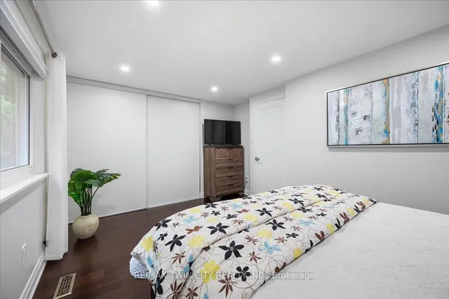 Additional property image - 51 Paulander Dr Unit 101