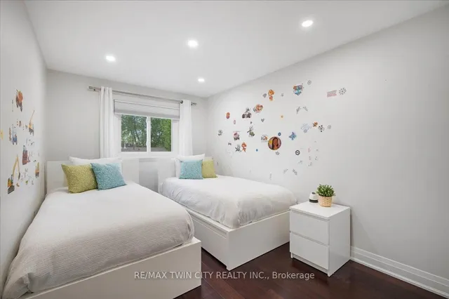Additional property image - 51 Paulander Dr Unit 101