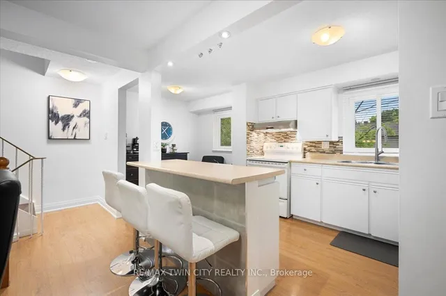 Additional property image - 51 Paulander Dr Unit 101