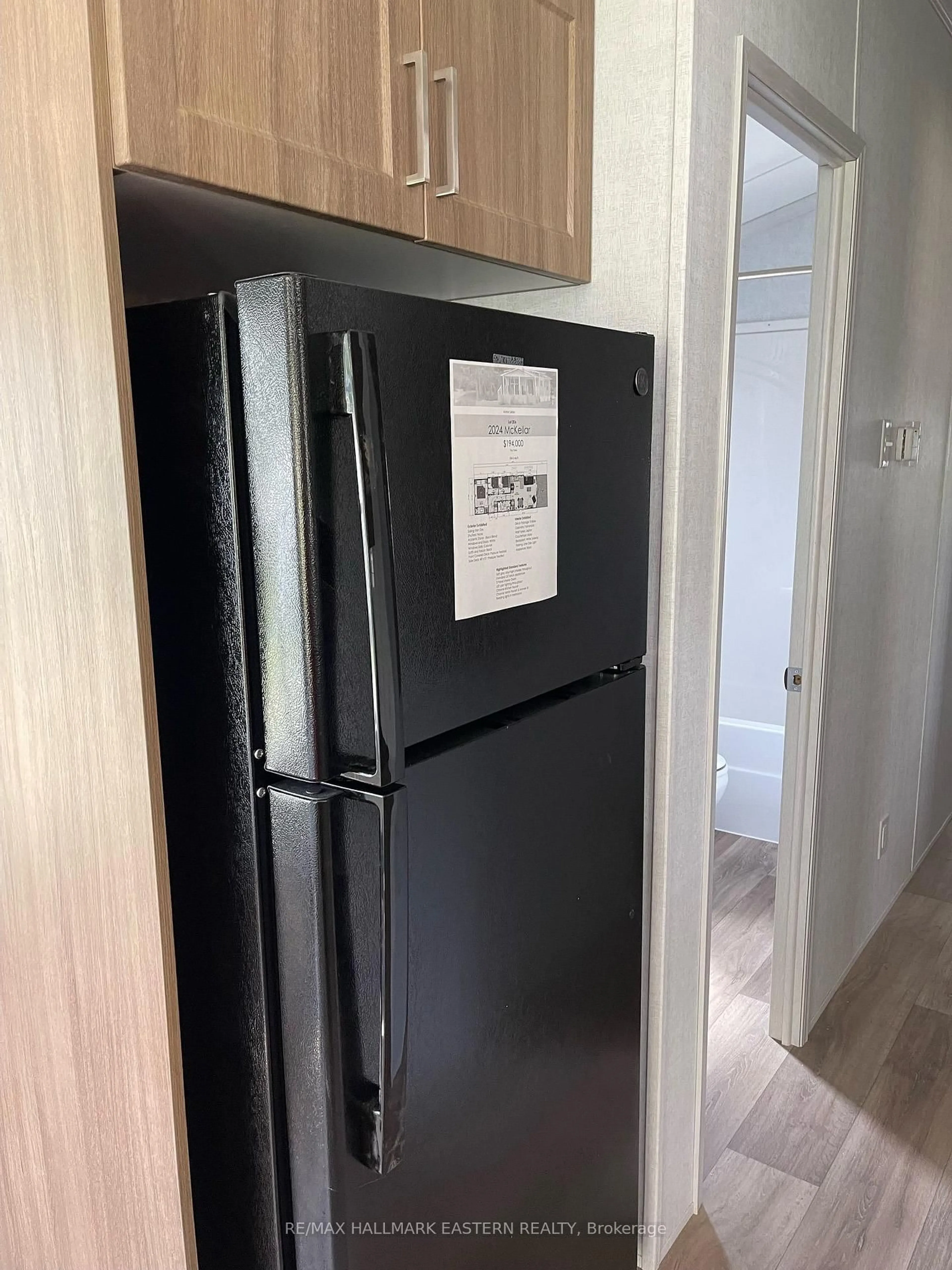 Standard kitchen, unknown for 52 Fire Route 39, Lot 206 N/A, Trent Lakes Ontario K0L 1J0