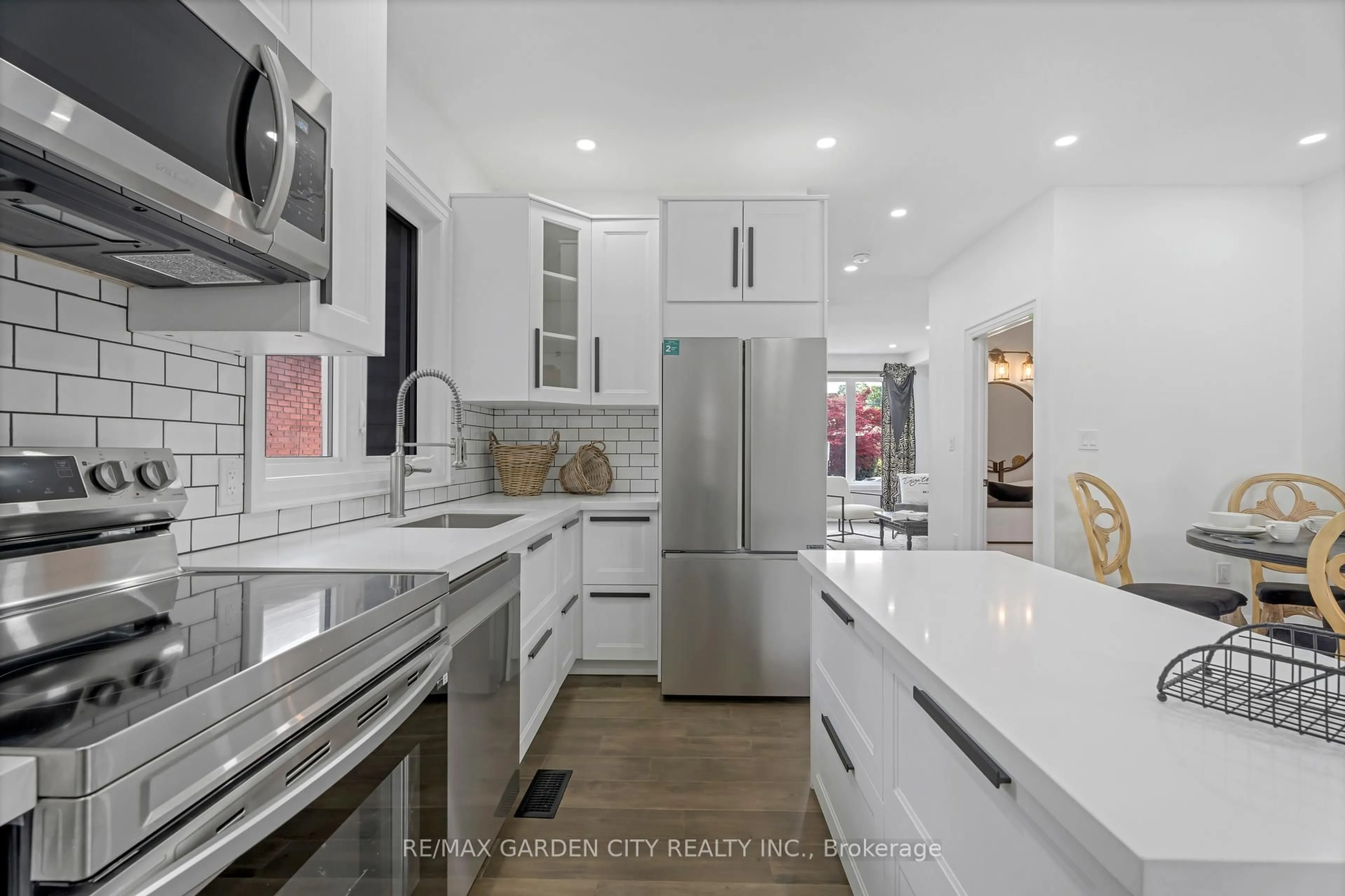 Contemporary kitchen, ceramic/tile floor for 38 East 16th St, Hamilton Ontario L9A 4H9