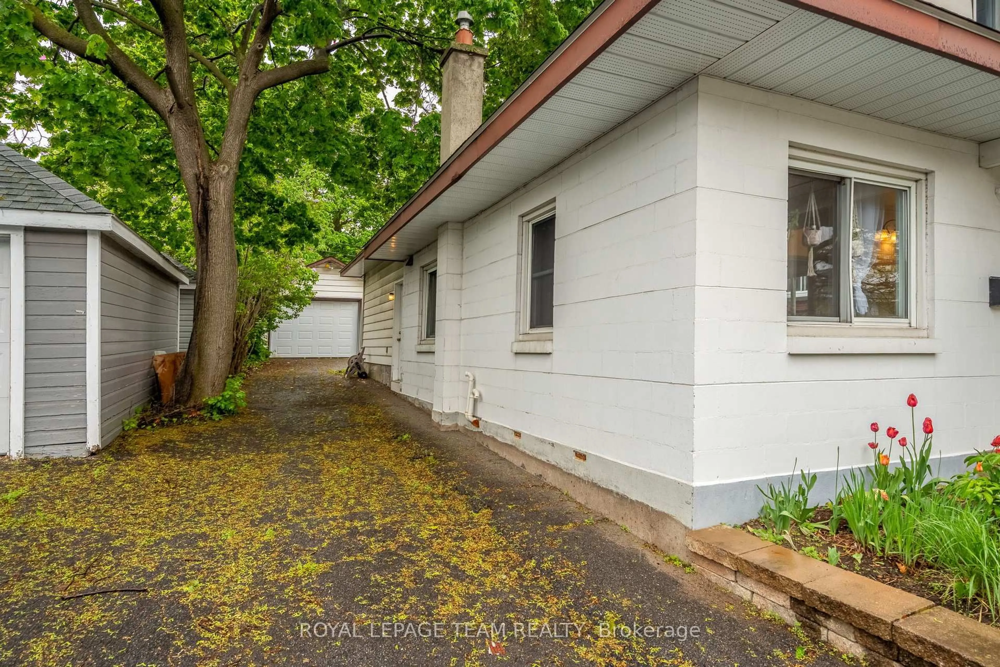 Patio, street for 74 St Francis St, Ottawa Ontario K1Y 1W7