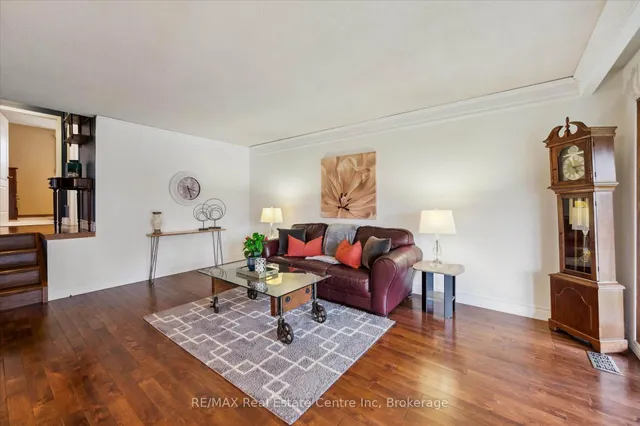 Additional image 15 of 10 Villa Crt