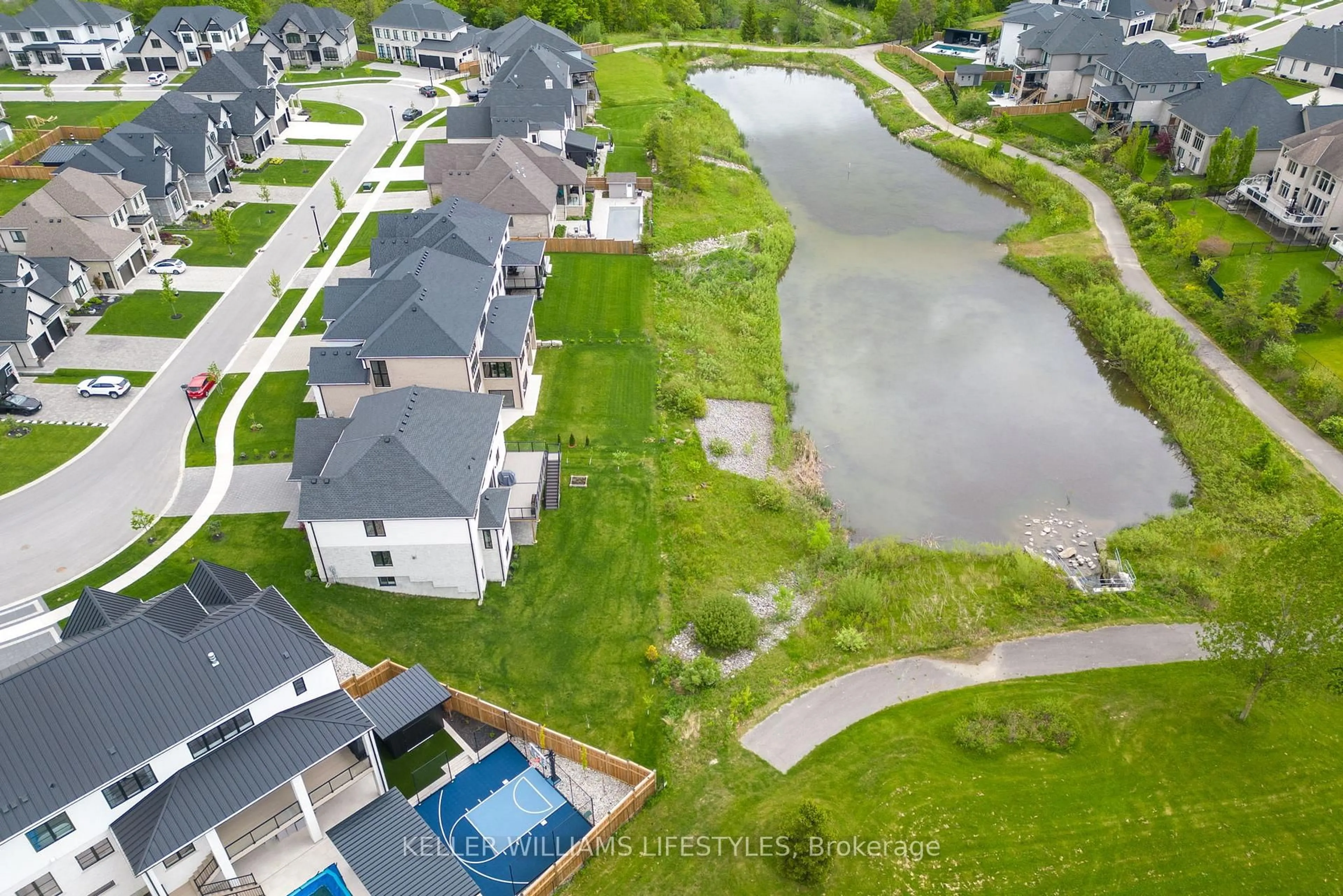 A pic from outside/outdoor area/front of a property/back of a property/a pic from drone, water/lake/river/ocean view for 519 Warner Terr, London North Ontario N6G 0E6