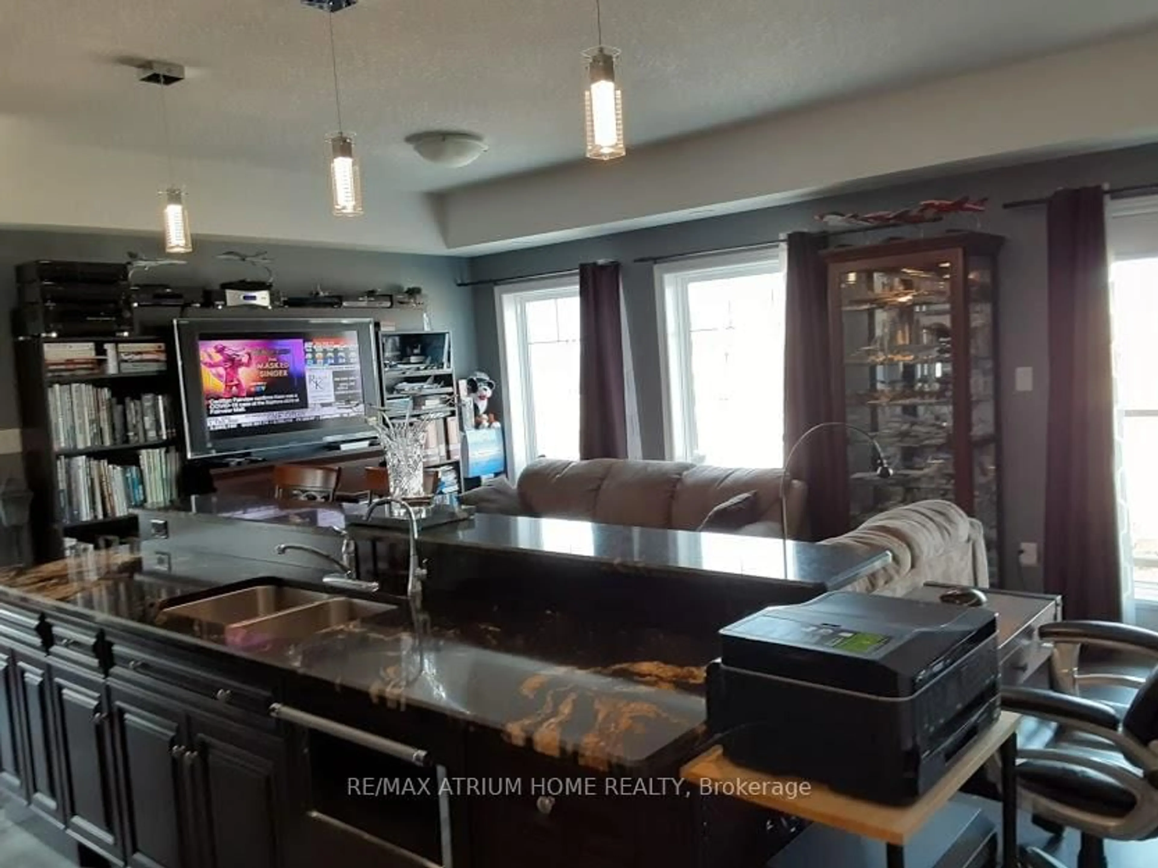 Open concept kitchen, unknown for 70 Willowrun Dr #E8, Kitchener Ontario N2A 0J3