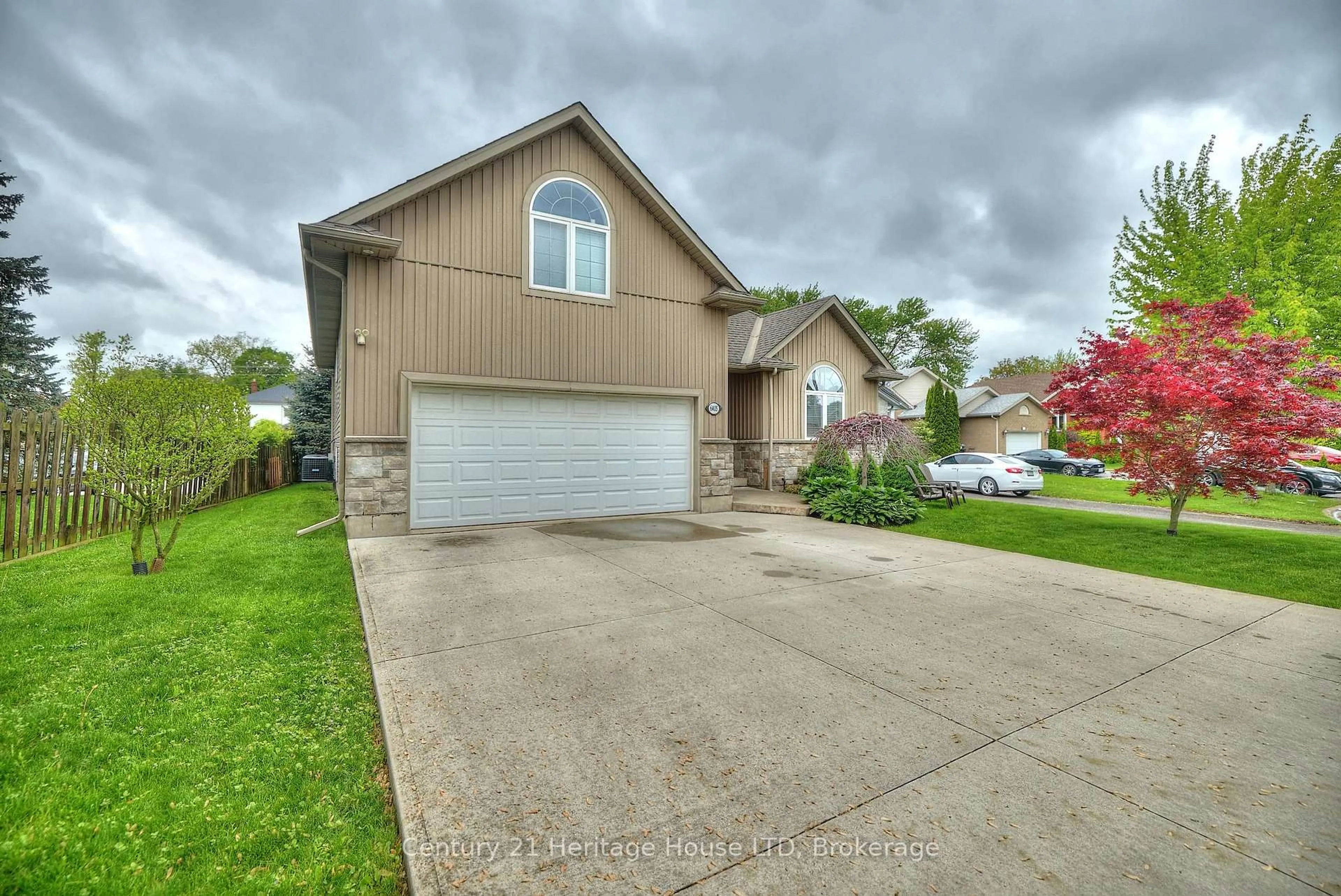 Unknown for 6405 Graham St, Niagara Falls Ontario L2H 3M6