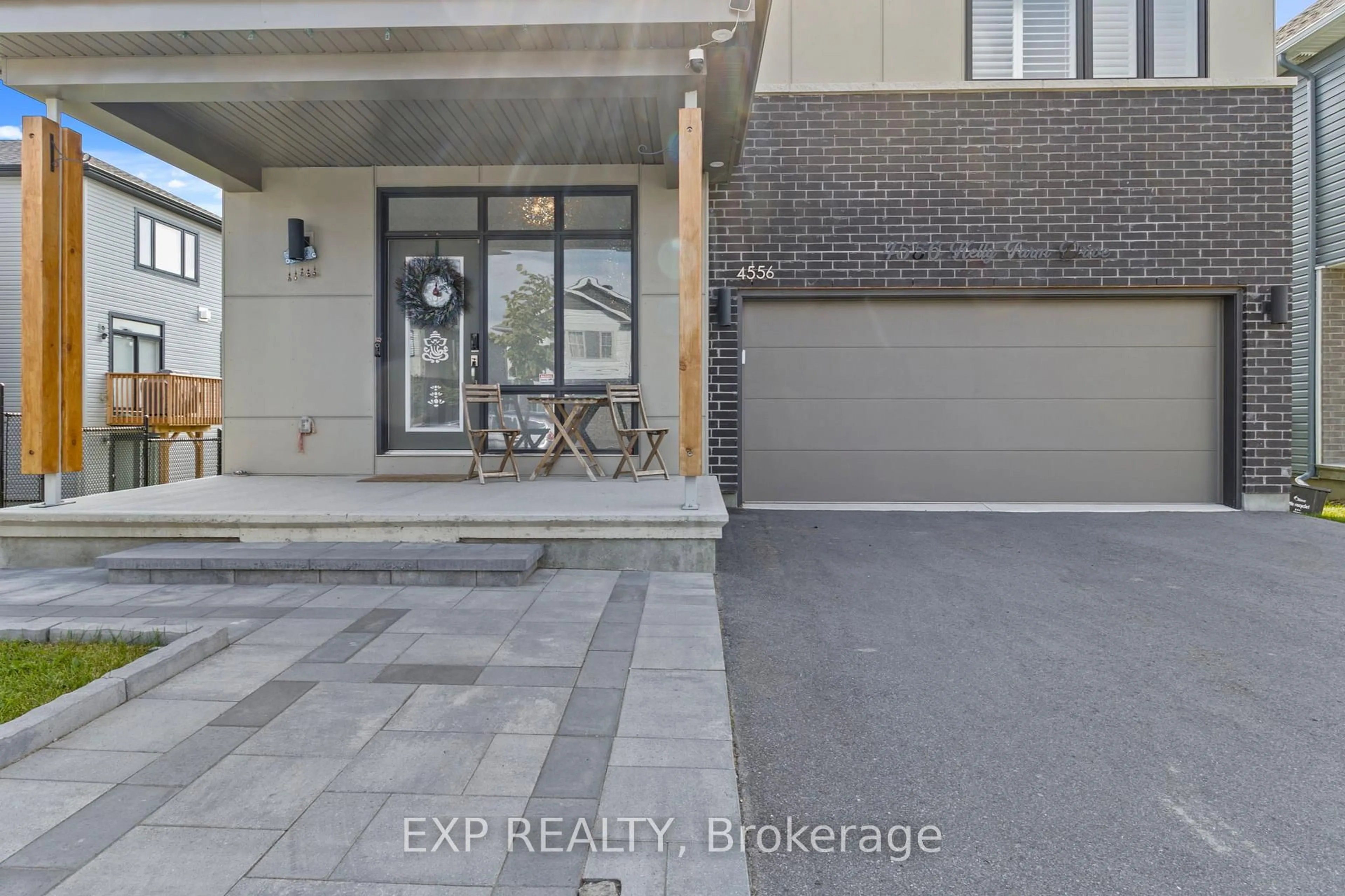 Unknown for 4556 Kelly Farm Dr, Ottawa Ontario K1X 0G8