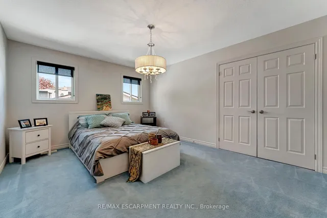 Additional property image - 130 Napoli Dr