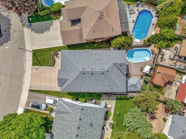 Additional property image - 130 Napoli Dr