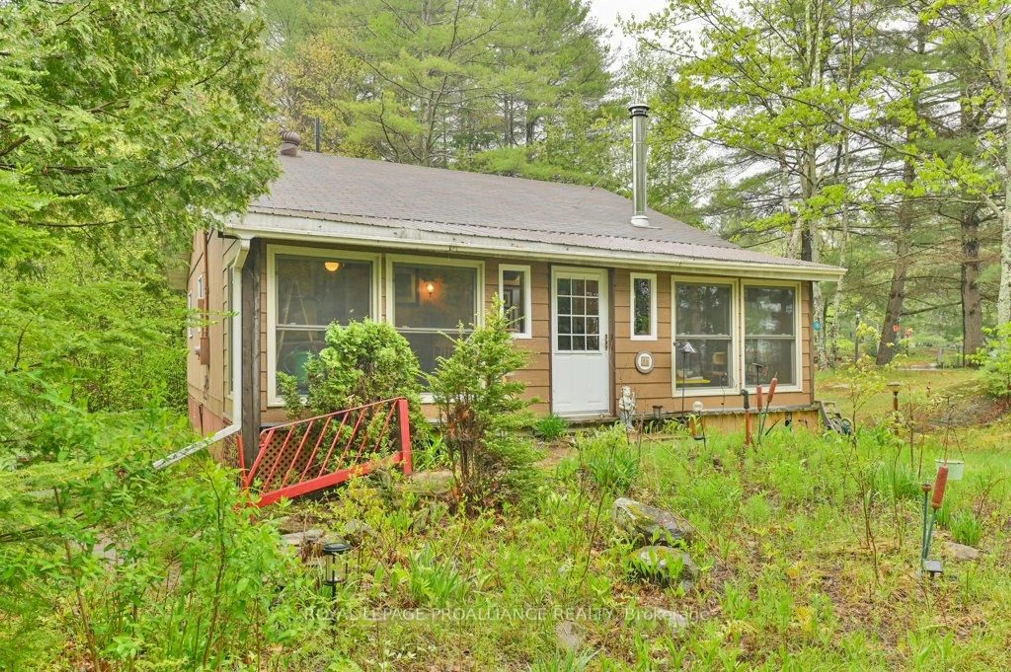 Patio, unknown for 1079 Lemke Lane, Clarendon Station Ontario K0H 1J0