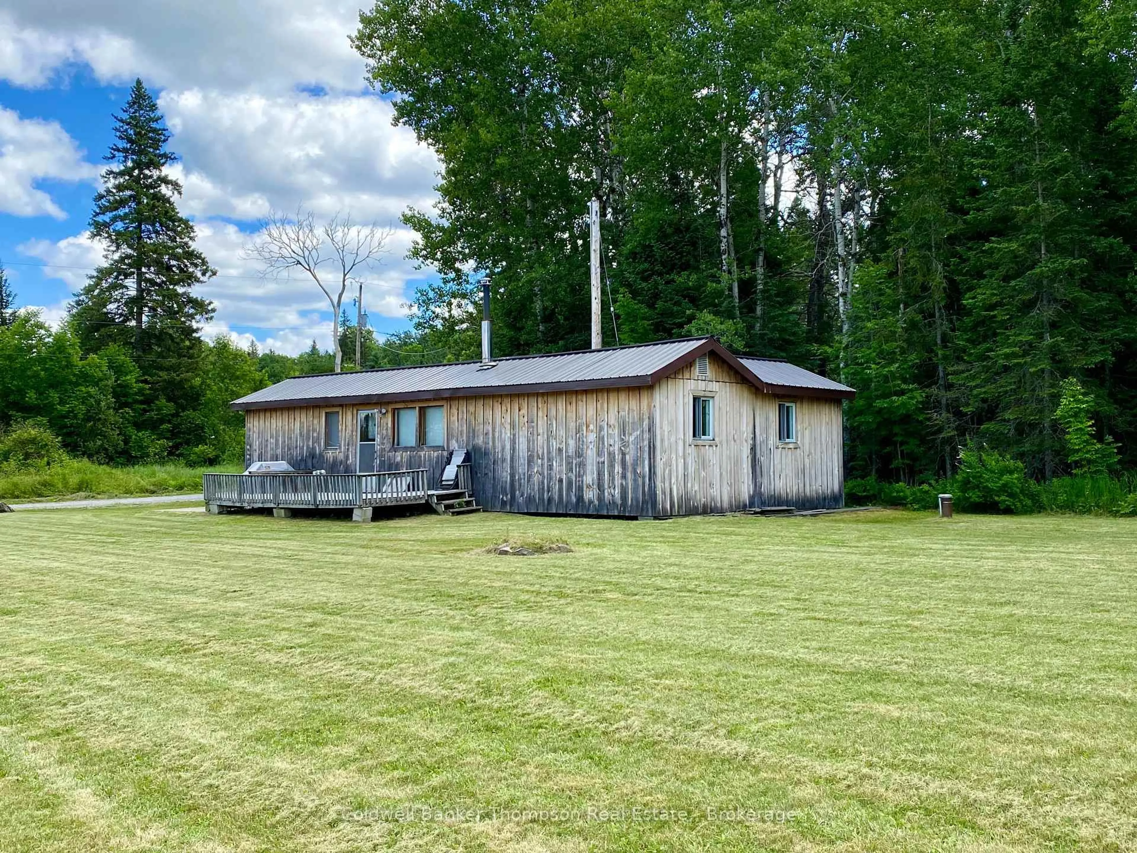Shed for 16 LABRASH Cres, Parry Sound Remote Area Ontario P0H 1N0