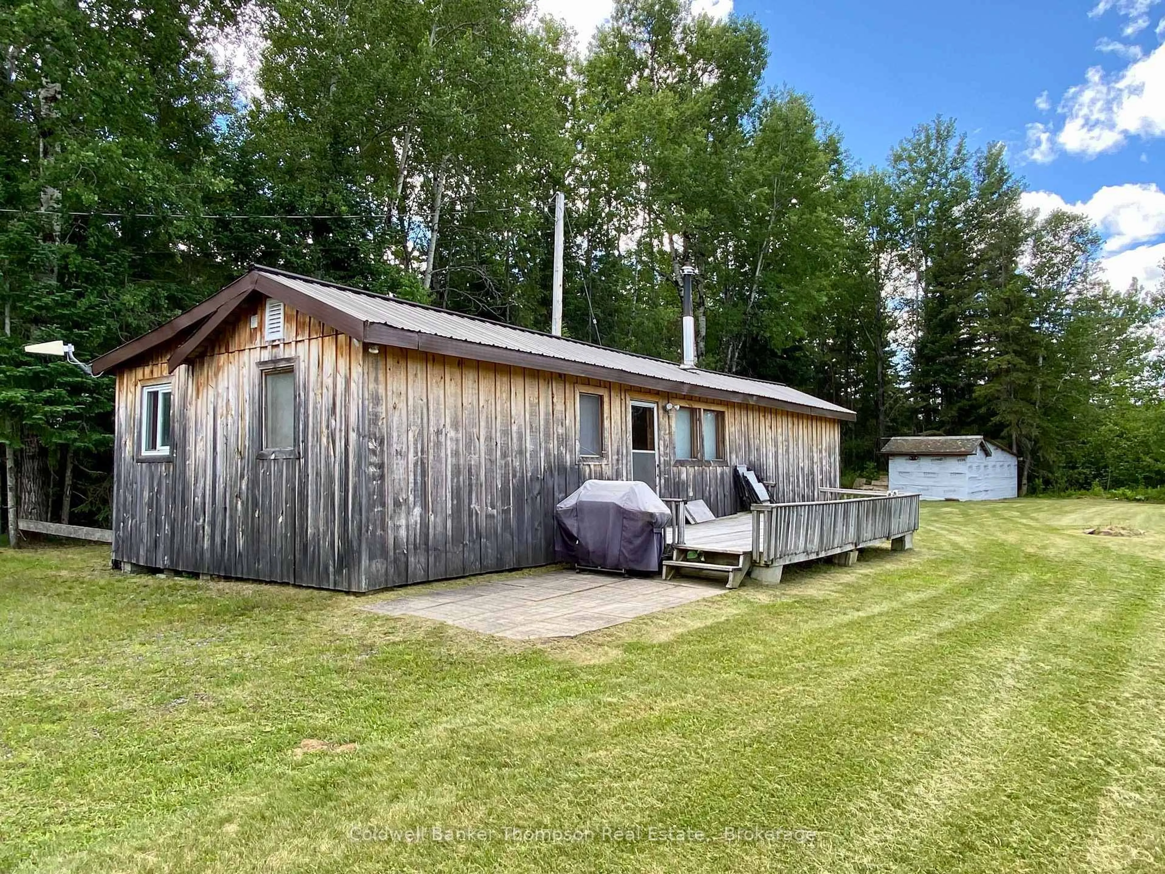 Shed for 16 LABRASH Cres, Parry Sound Remote Area Ontario P0H 1N0