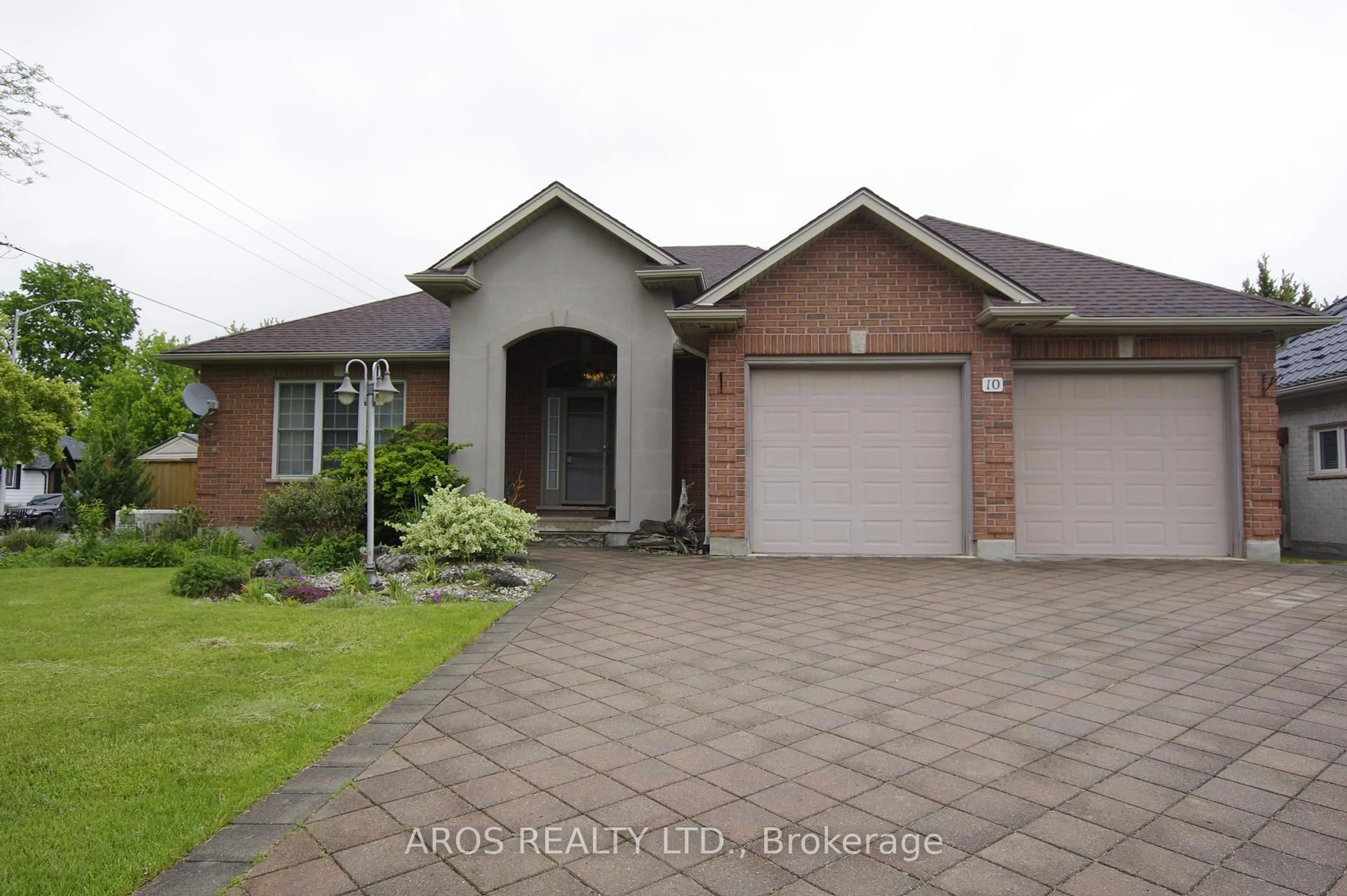 Home with brick exterior material, street for 10 Prince Of Wales Gate, London North Ontario N6H 5M3