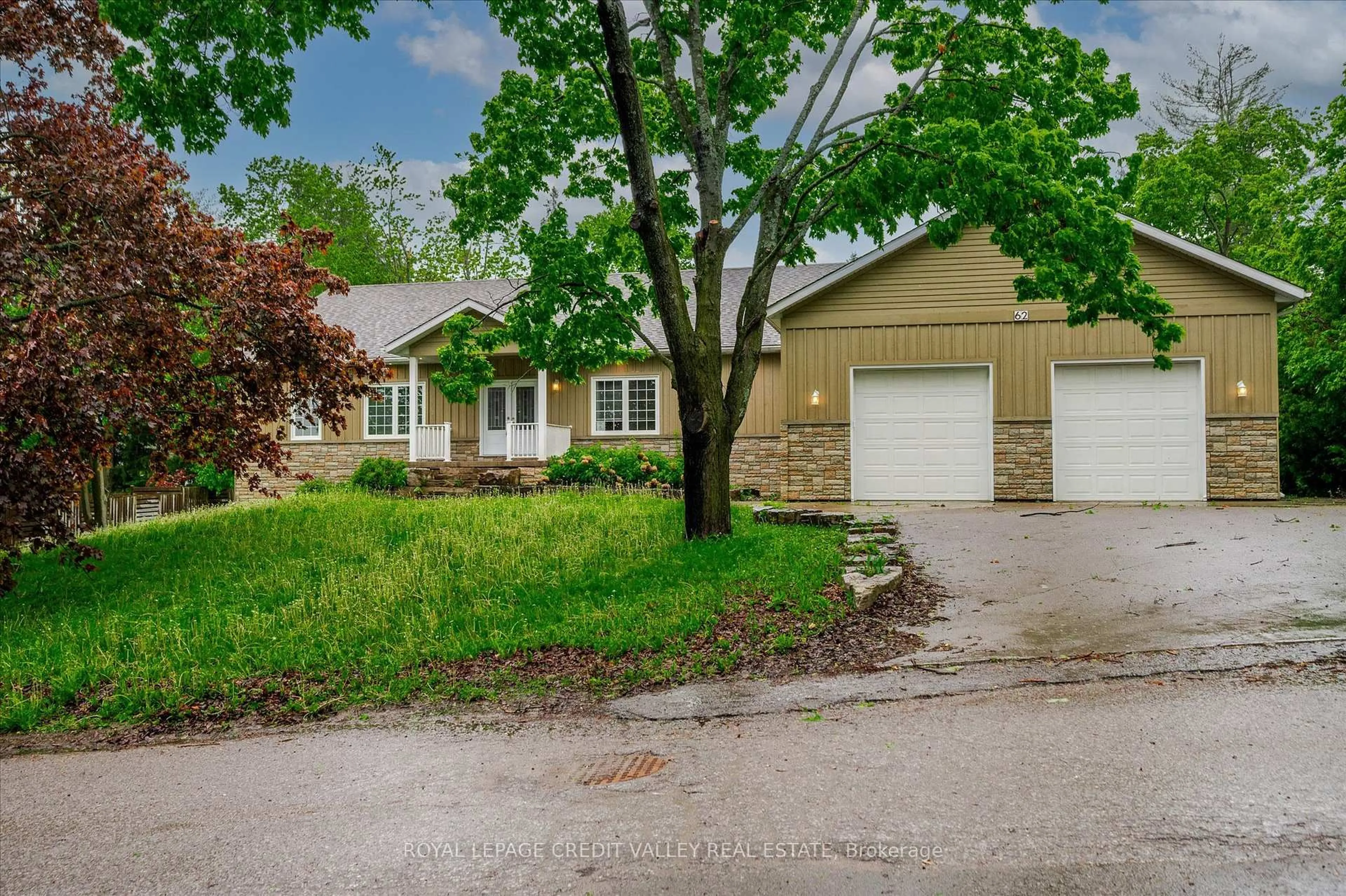 Unknown for 62 Edgewood Rd, Peterborough West Ontario K9J 6V8