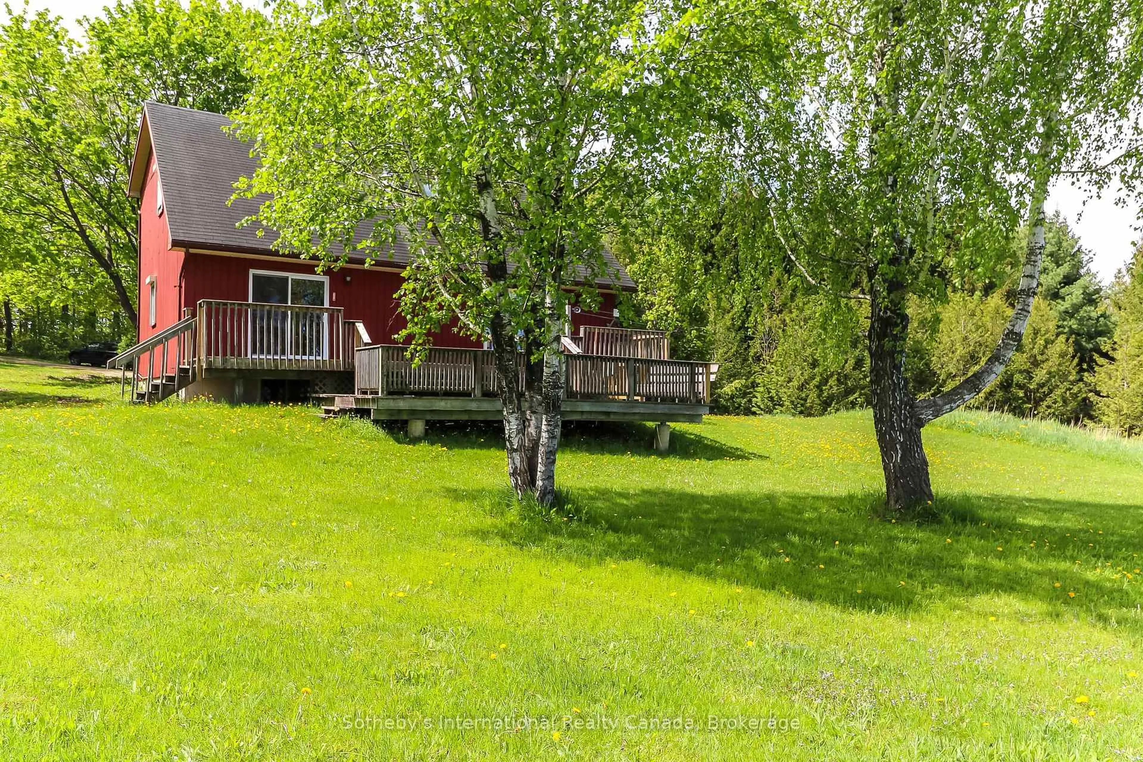 Patio, unknown for 608173 12th Sdrd, Blue Mountains Ontario N0H 1J0