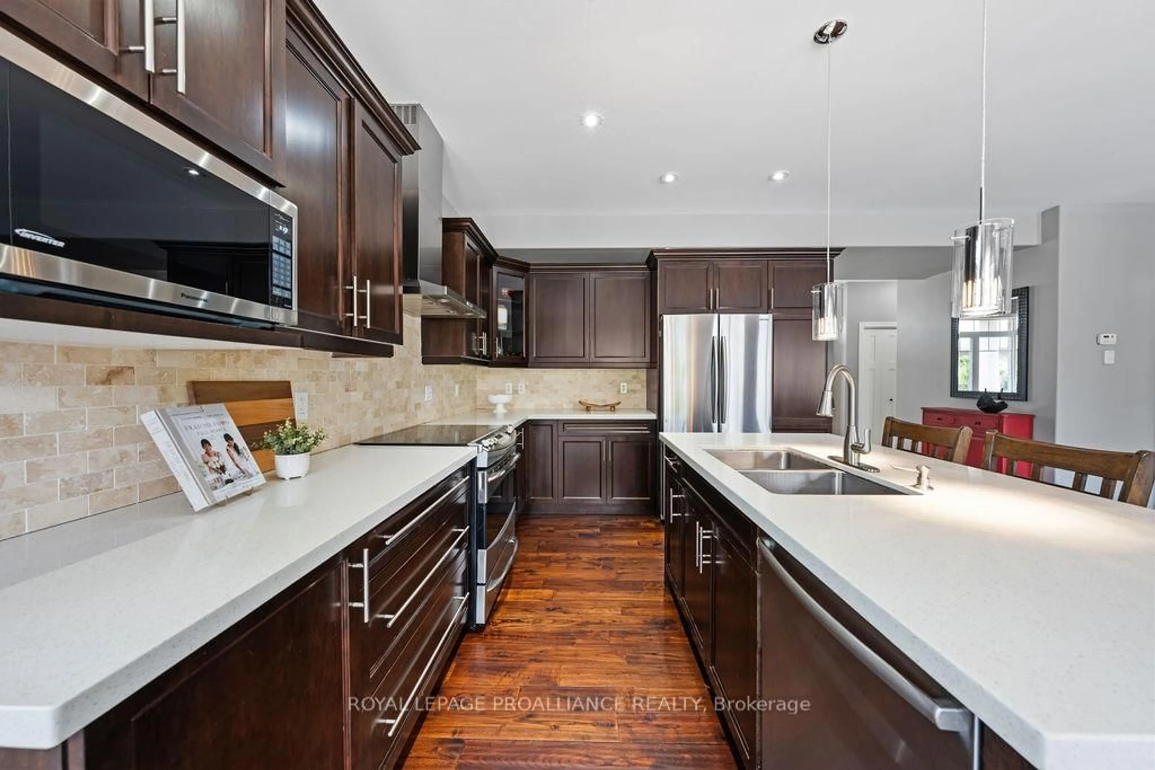 Open concept kitchen, unknown for 33 Butternut Crt, Belleville Ontario K8P 0C5
